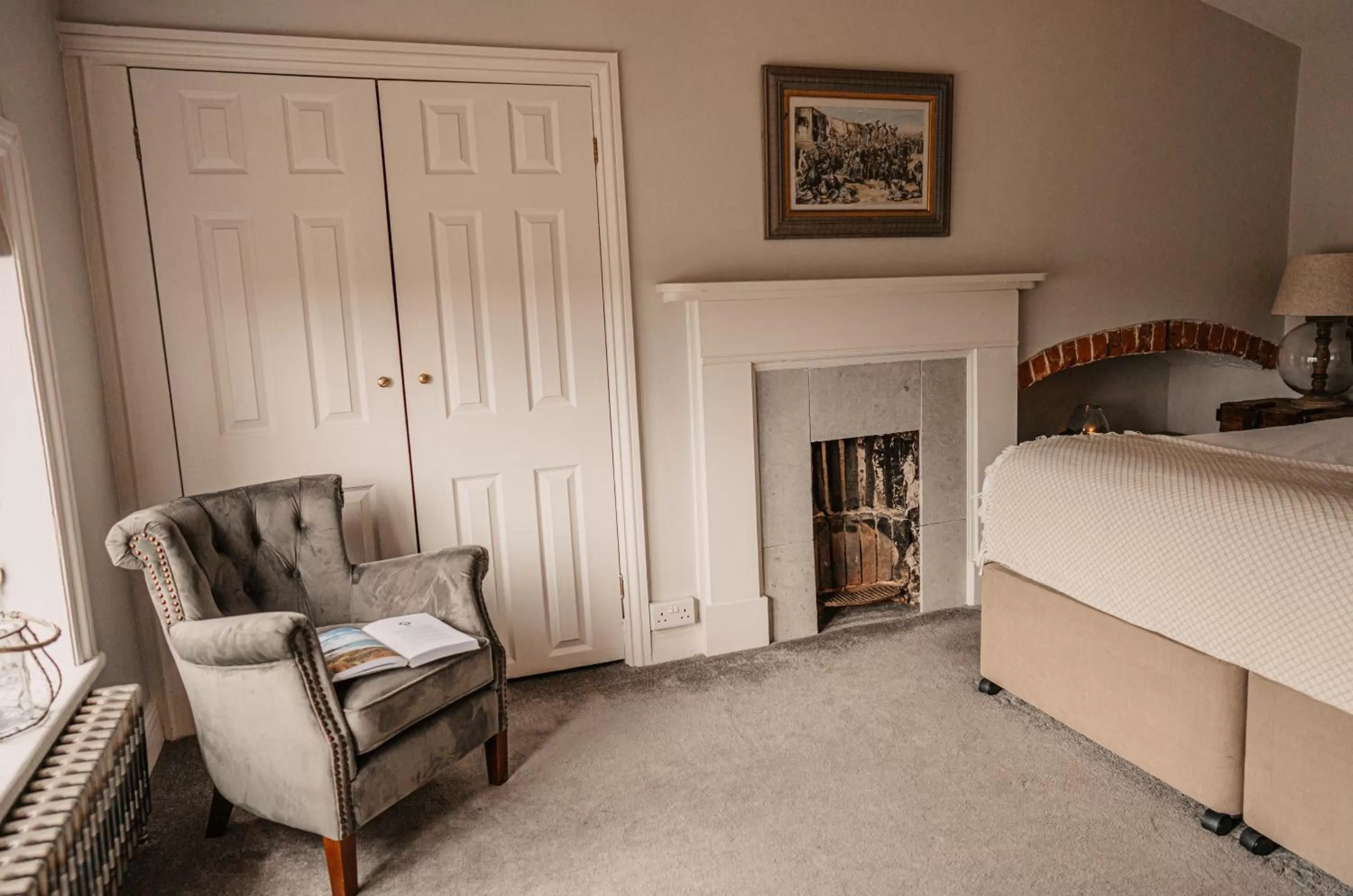 Bedroom, Bed in The Ship Inn