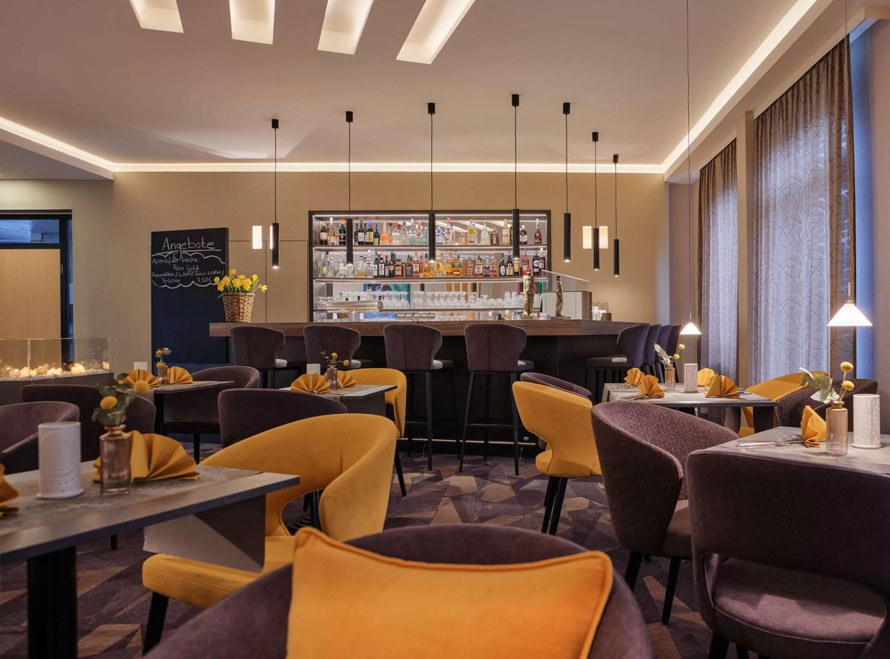Lounge or bar in Best Western Hotel Prisma