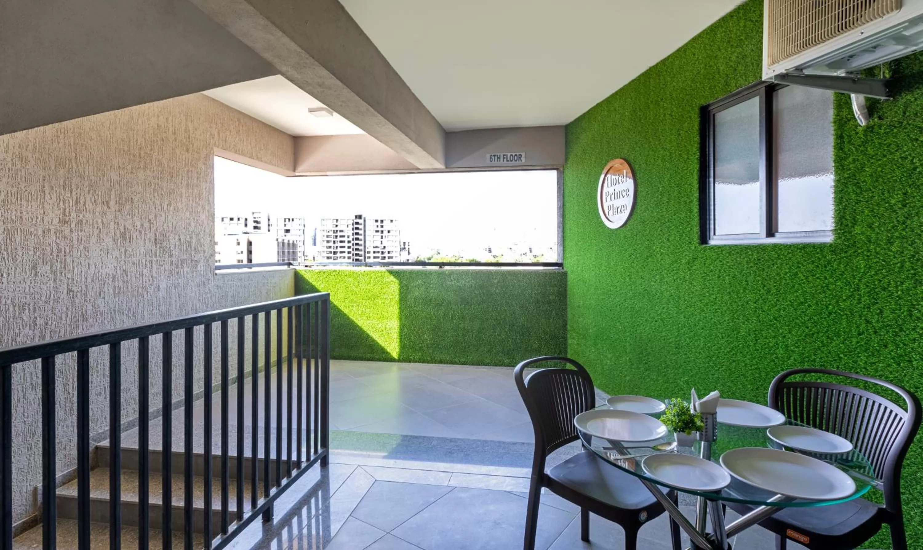 Dining area in Treebo Trend Prince Plaza