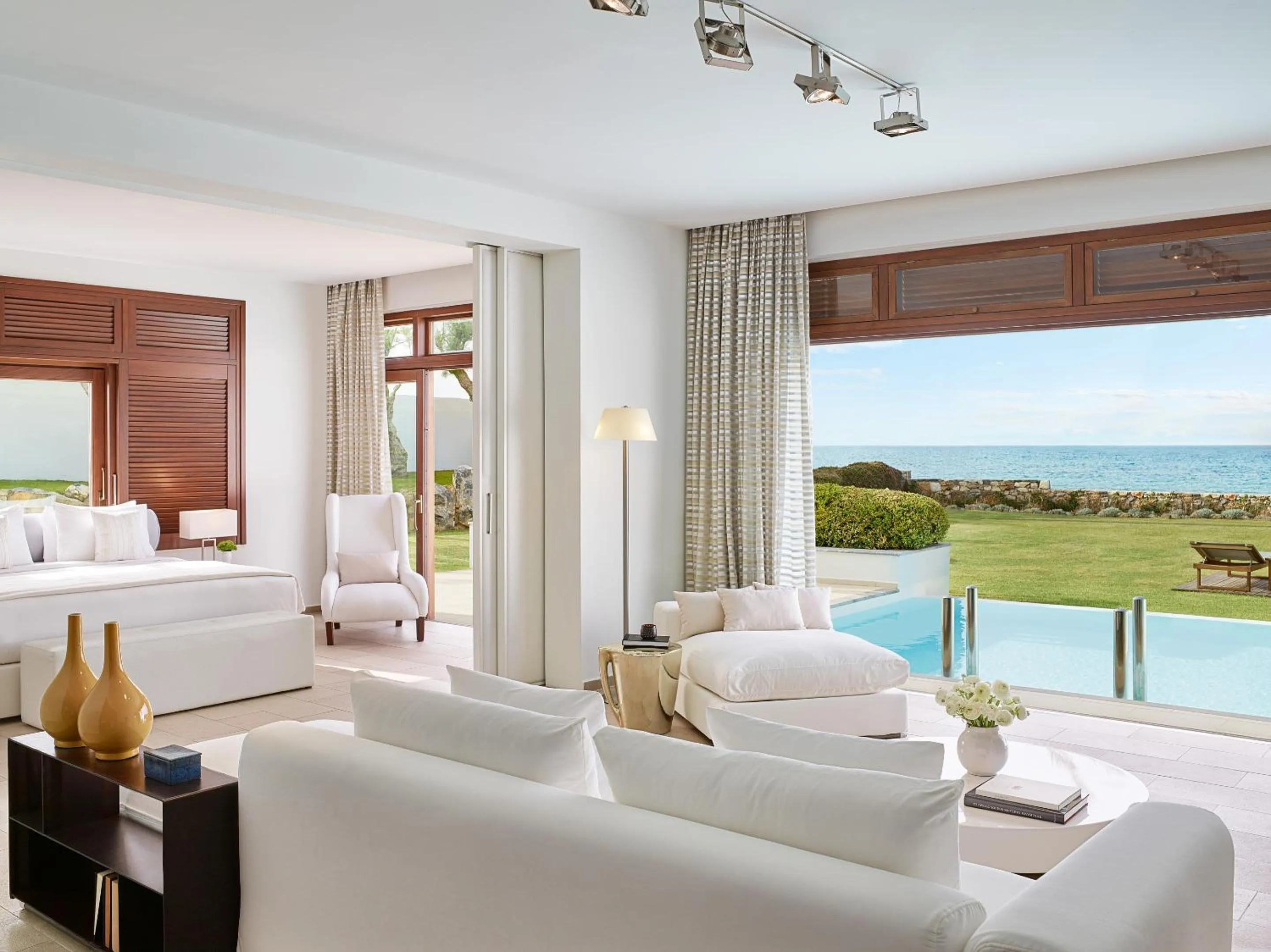 View (from property/room), Bed in Amirandes, A Grecotel Resort to Live