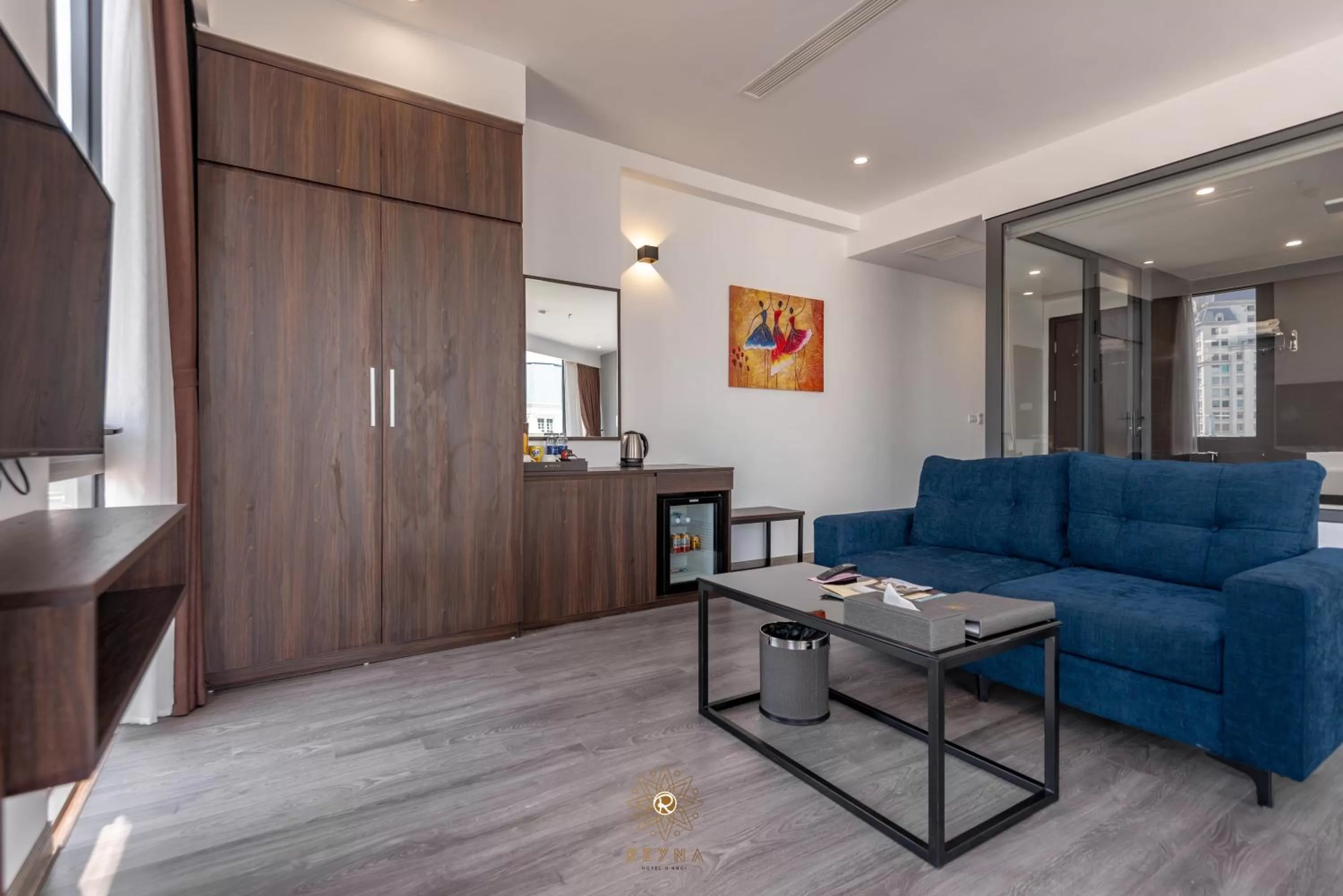 TV and multimedia in Reyna Hotel Hanoi & Spa