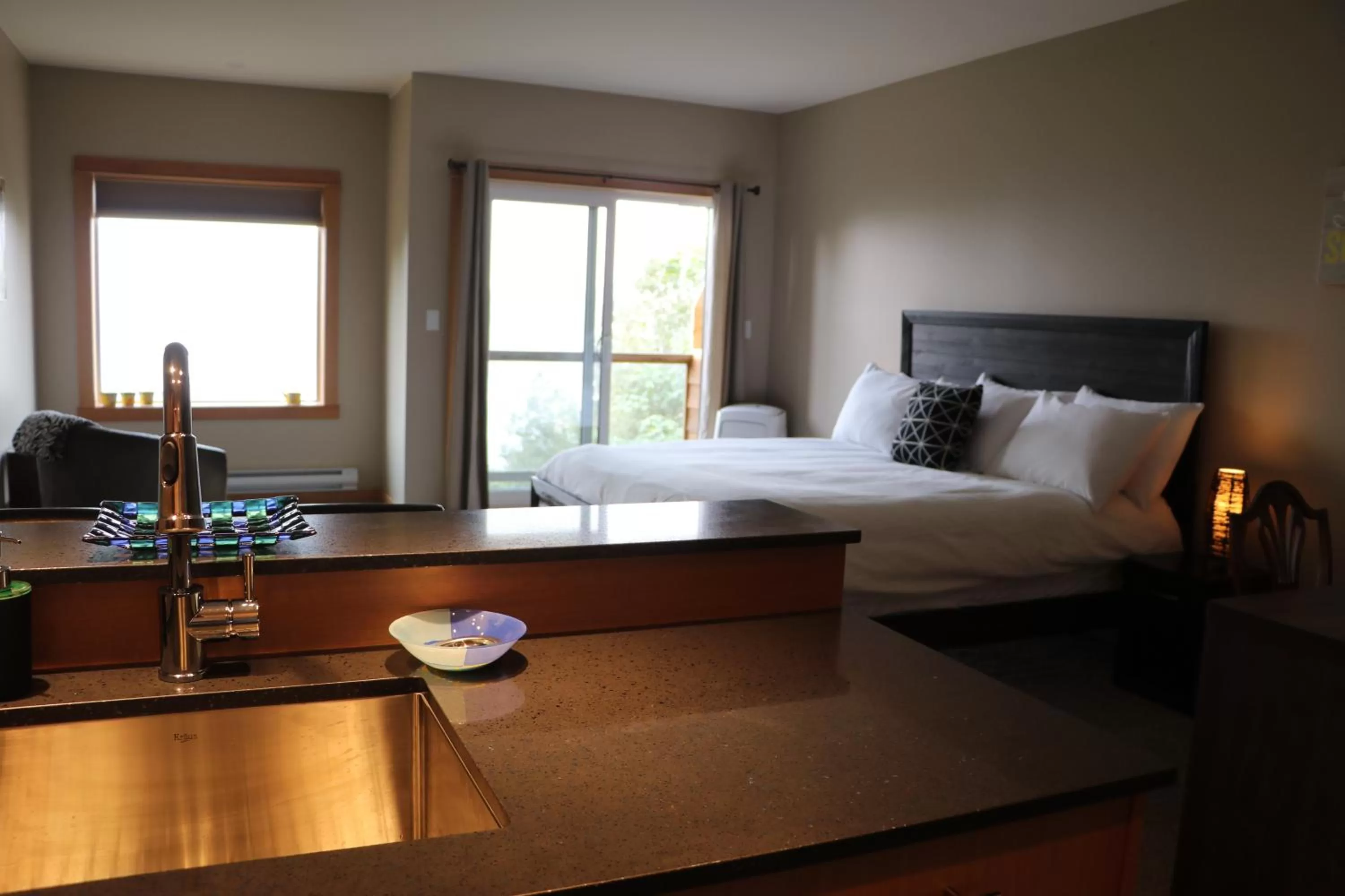 Bed in Moon Water Lodge