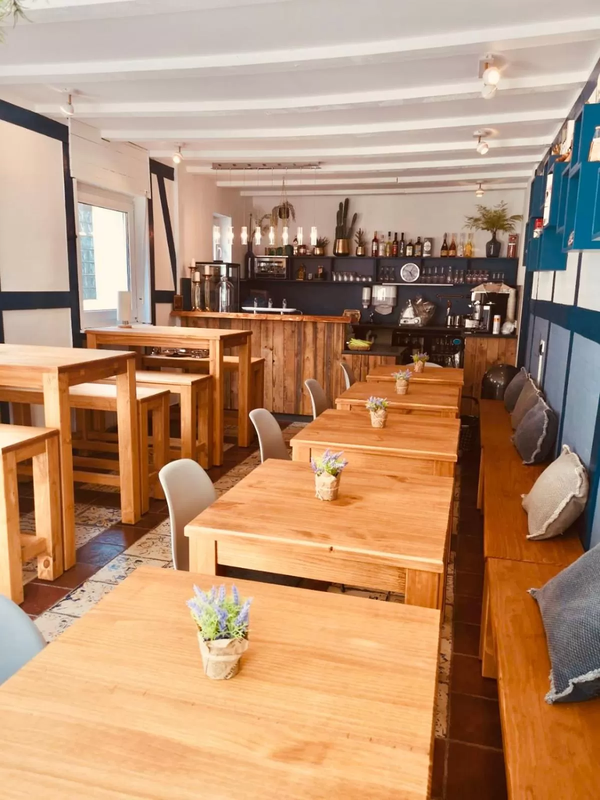 Restaurant/places to eat in HeimatHerz Hotel Garni