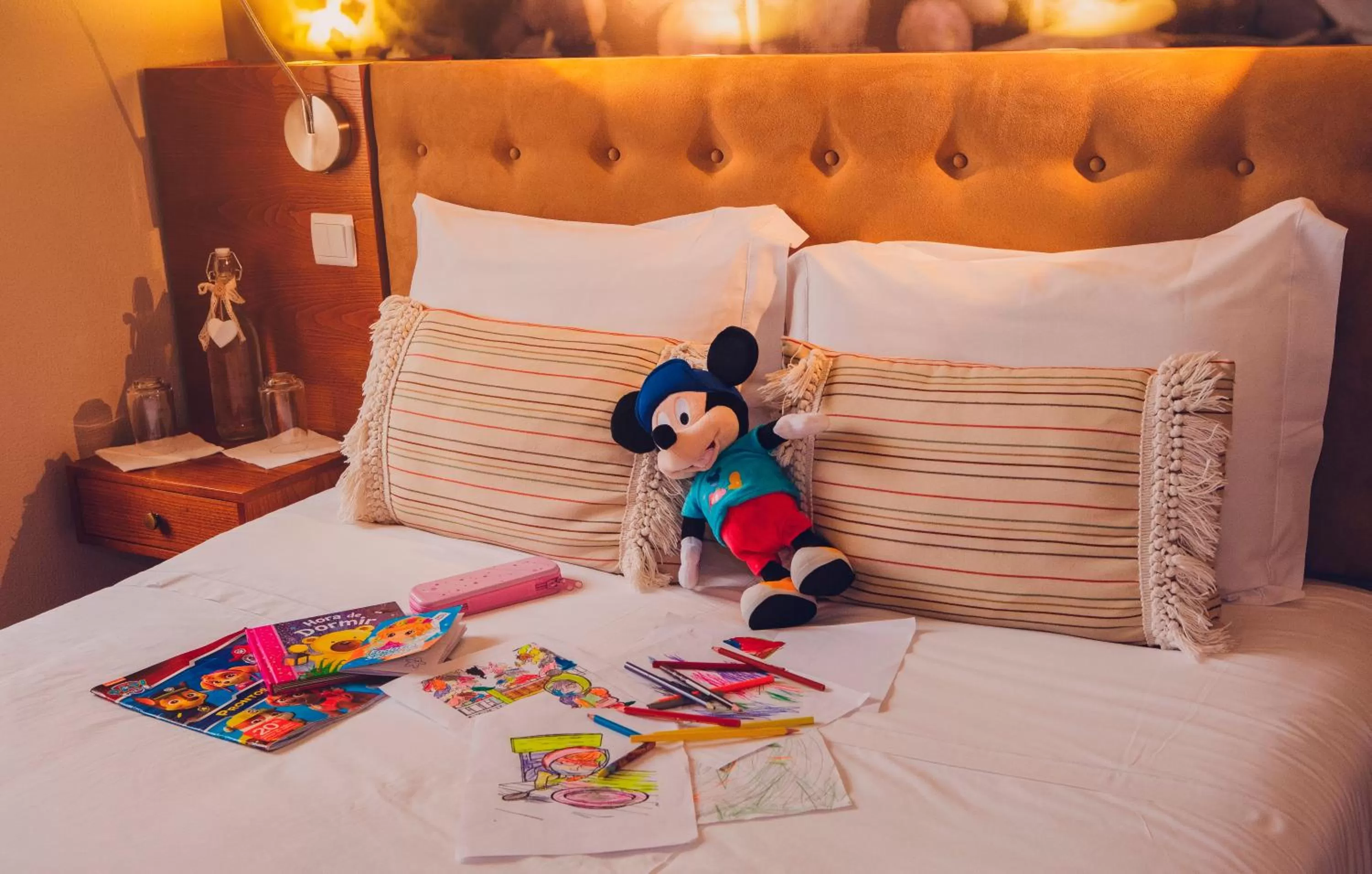 Bed in Hotel Império do Rei