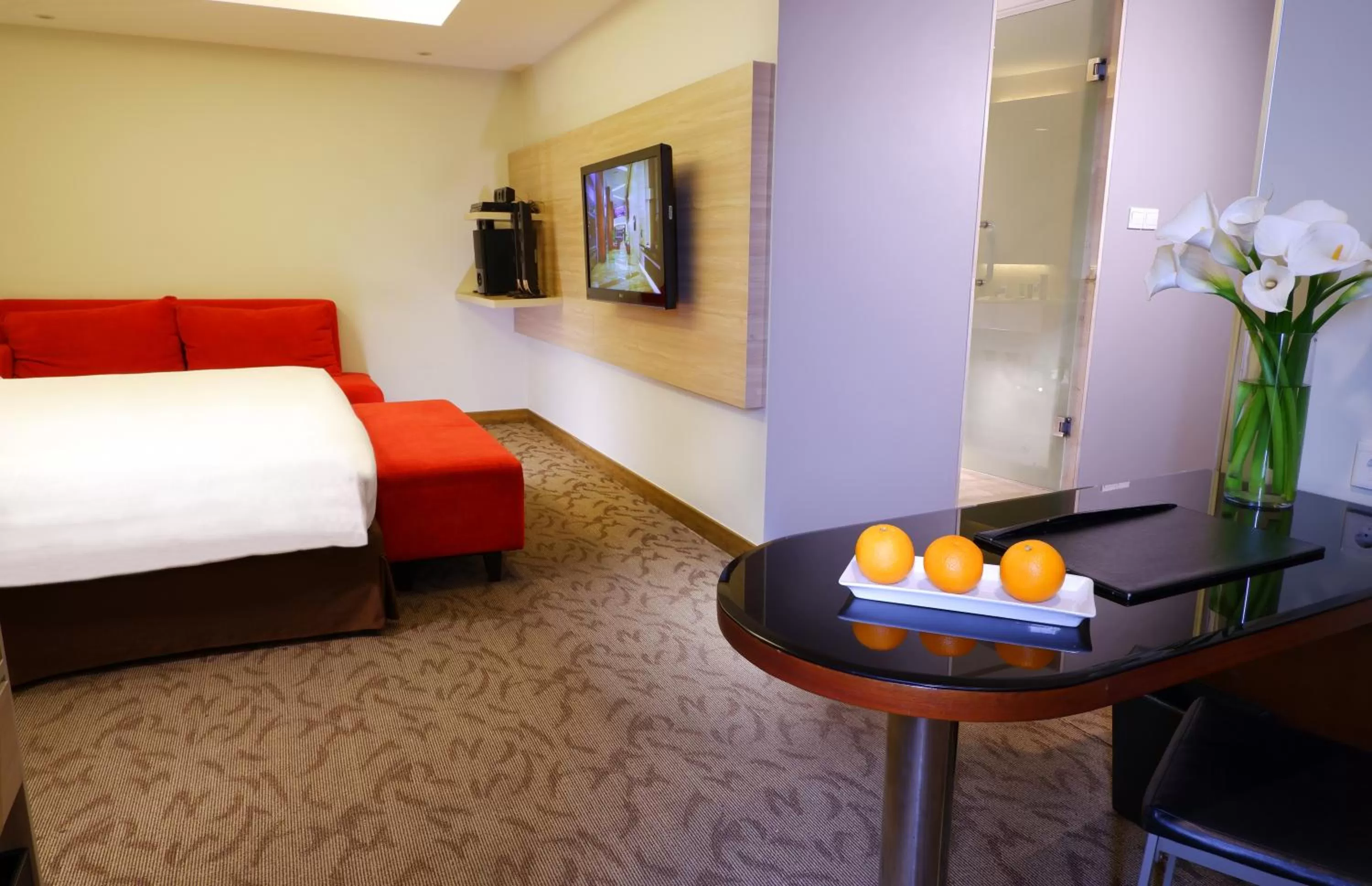 Bedroom, Bed in ASTON Pluit Hotel & Residence