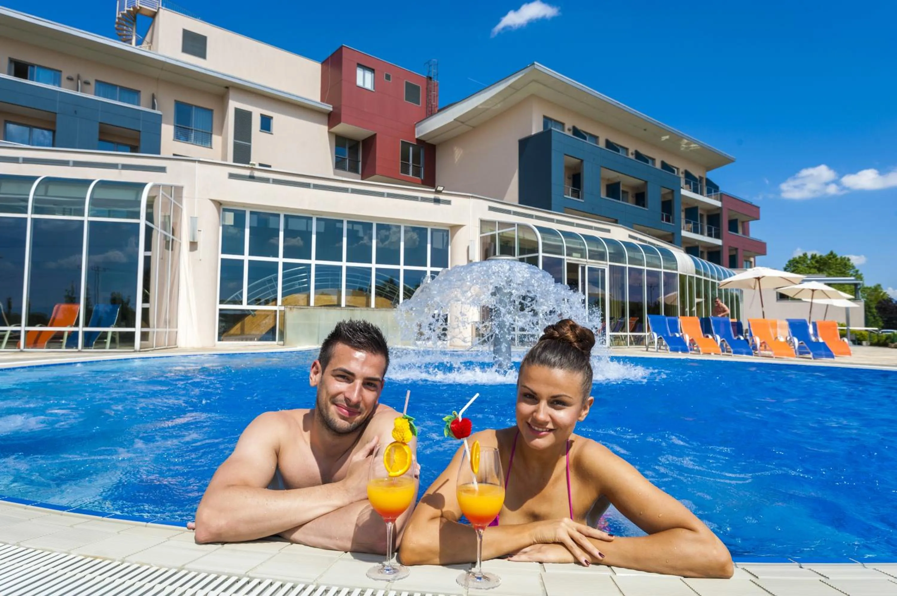 Swimming pool in Grand Hotel Primus - Terme Ptuj - Sava Hotels & Resorts