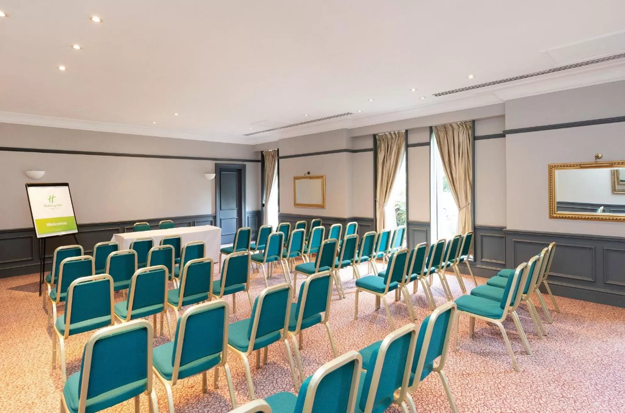 Meeting/conference room in Holiday Inn Maidstone-Sevenoaks by IHG