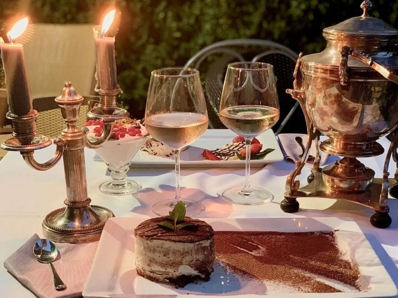 Restaurant/places to eat in Hôtel restaurant Oasis