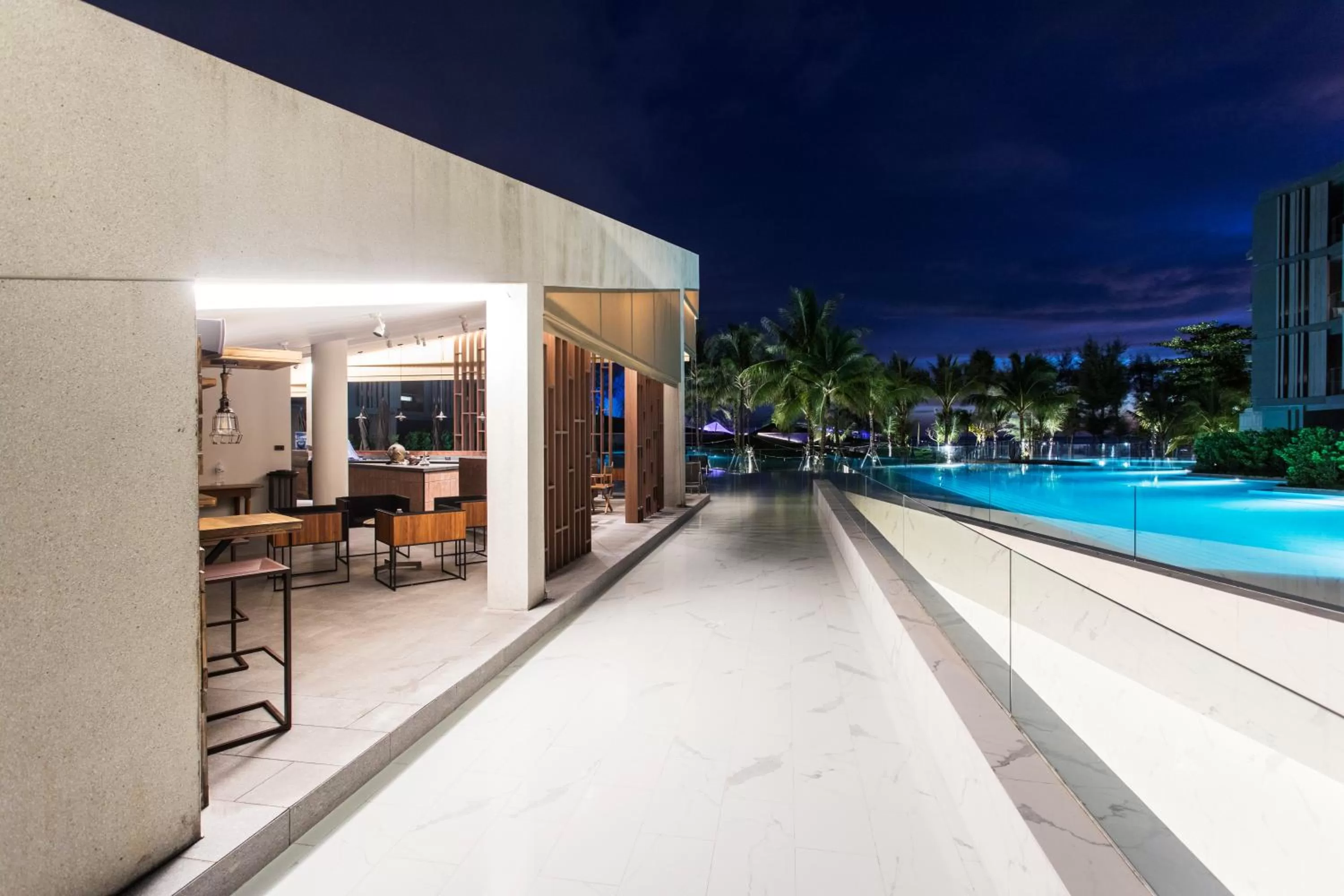 Restaurant/places to eat in La Vela Khao Lak - SHA Extra Plus