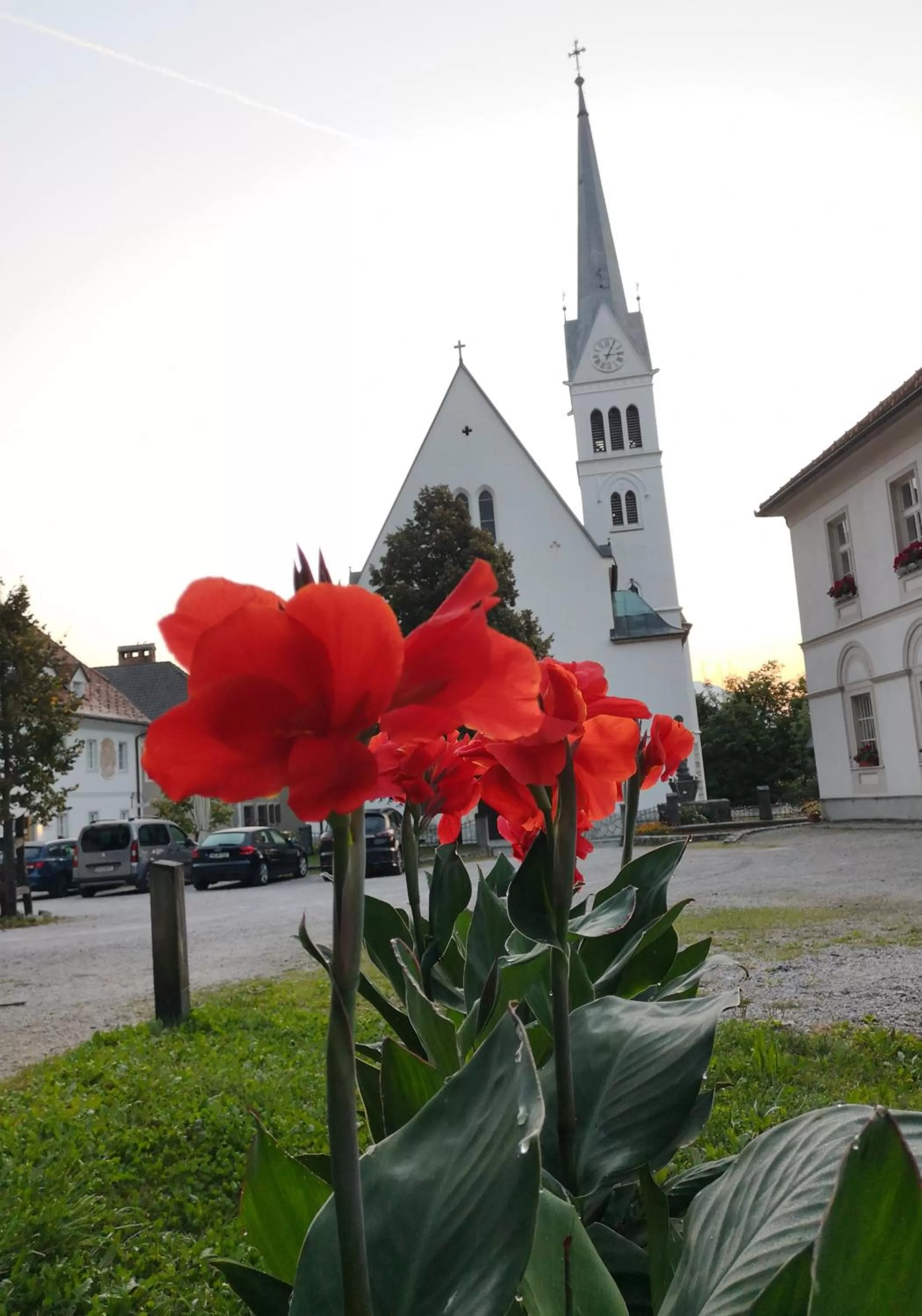 Nearby landmark, Property Building in Old Parish House