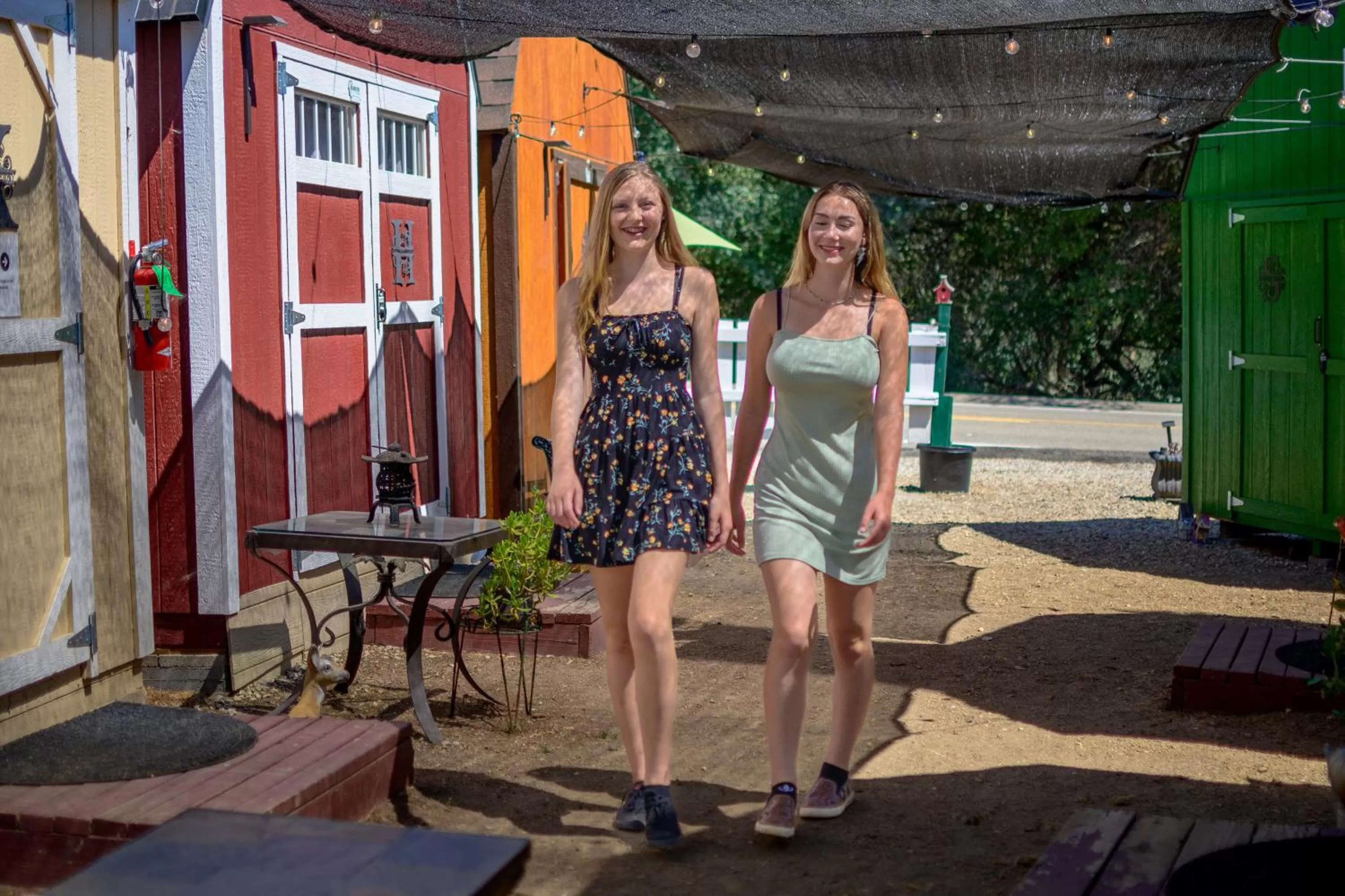 group of guests in Genas's Sierra Inn & Restaurant