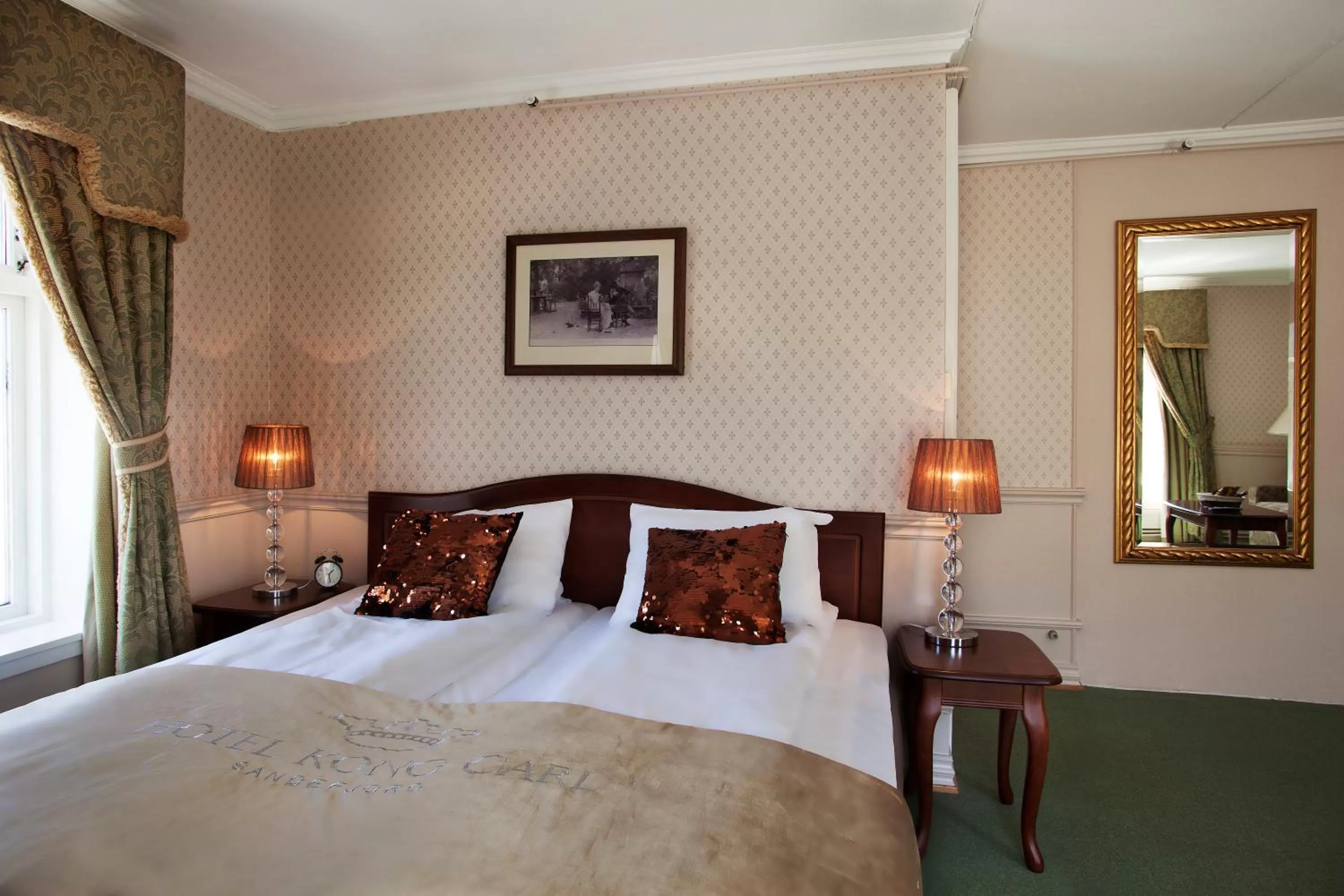 Photo of the whole room, Bed in Hotel Kong Carl - Unike Hoteller