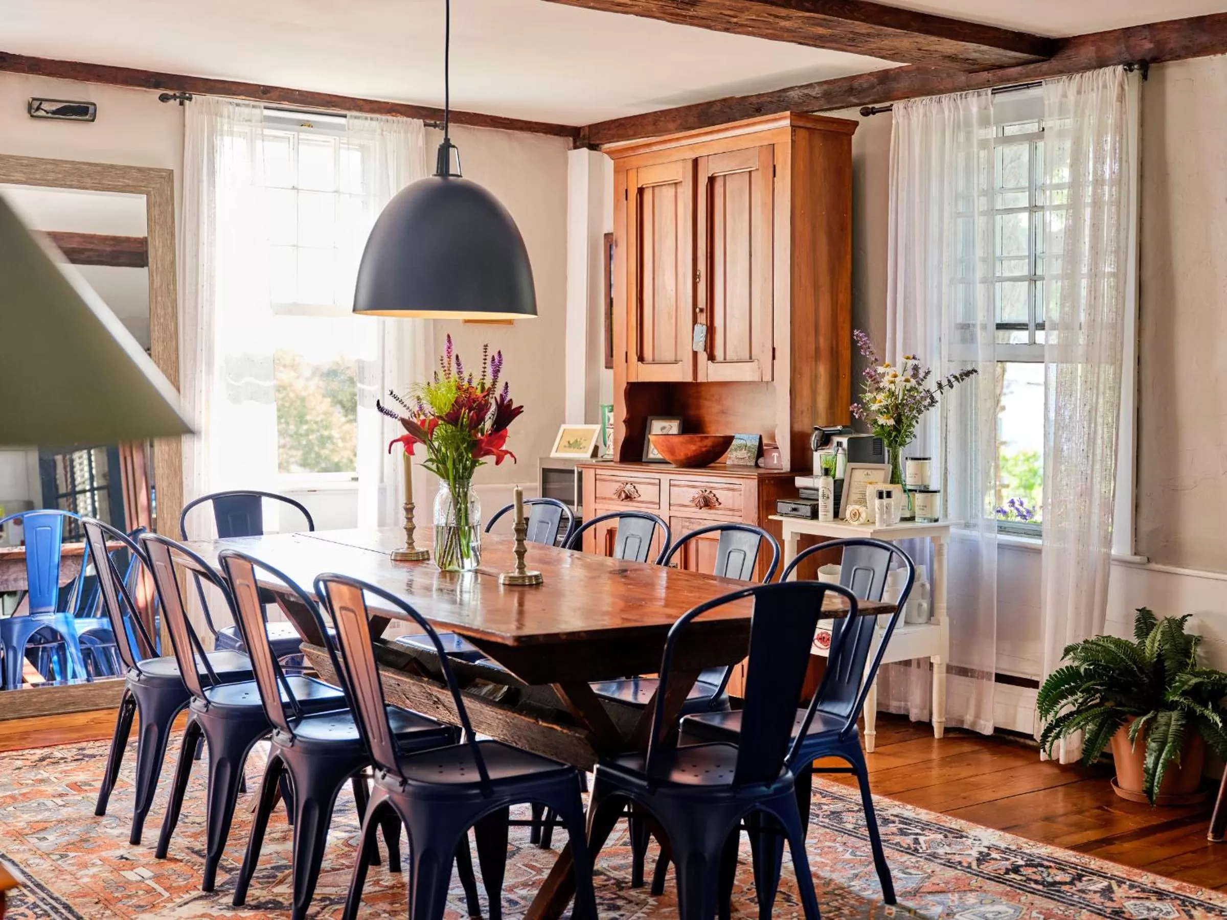 Dining Area in Cedar Hill Farm B & B