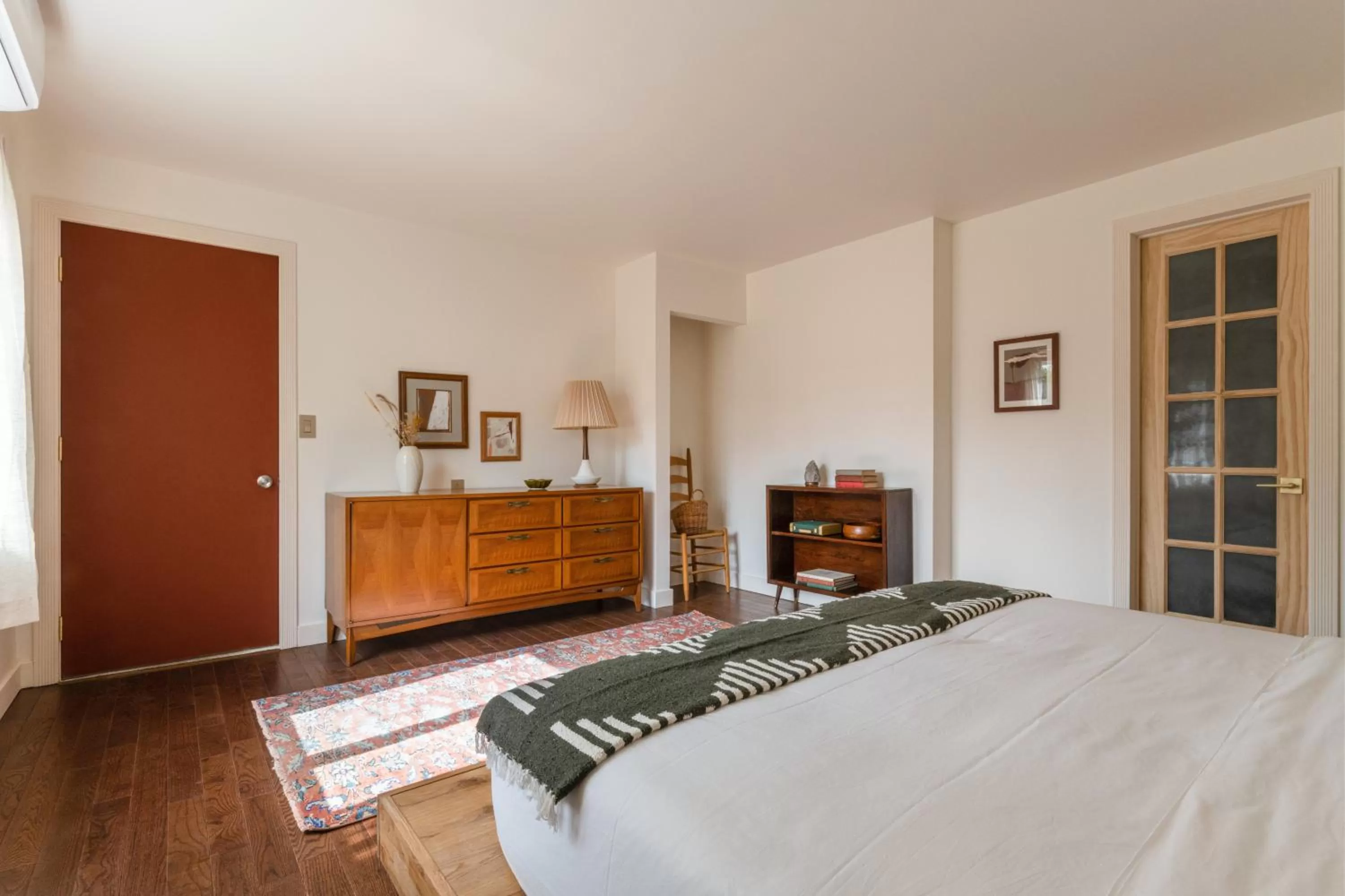 Bed in Eastwind Hotel Lake Placid