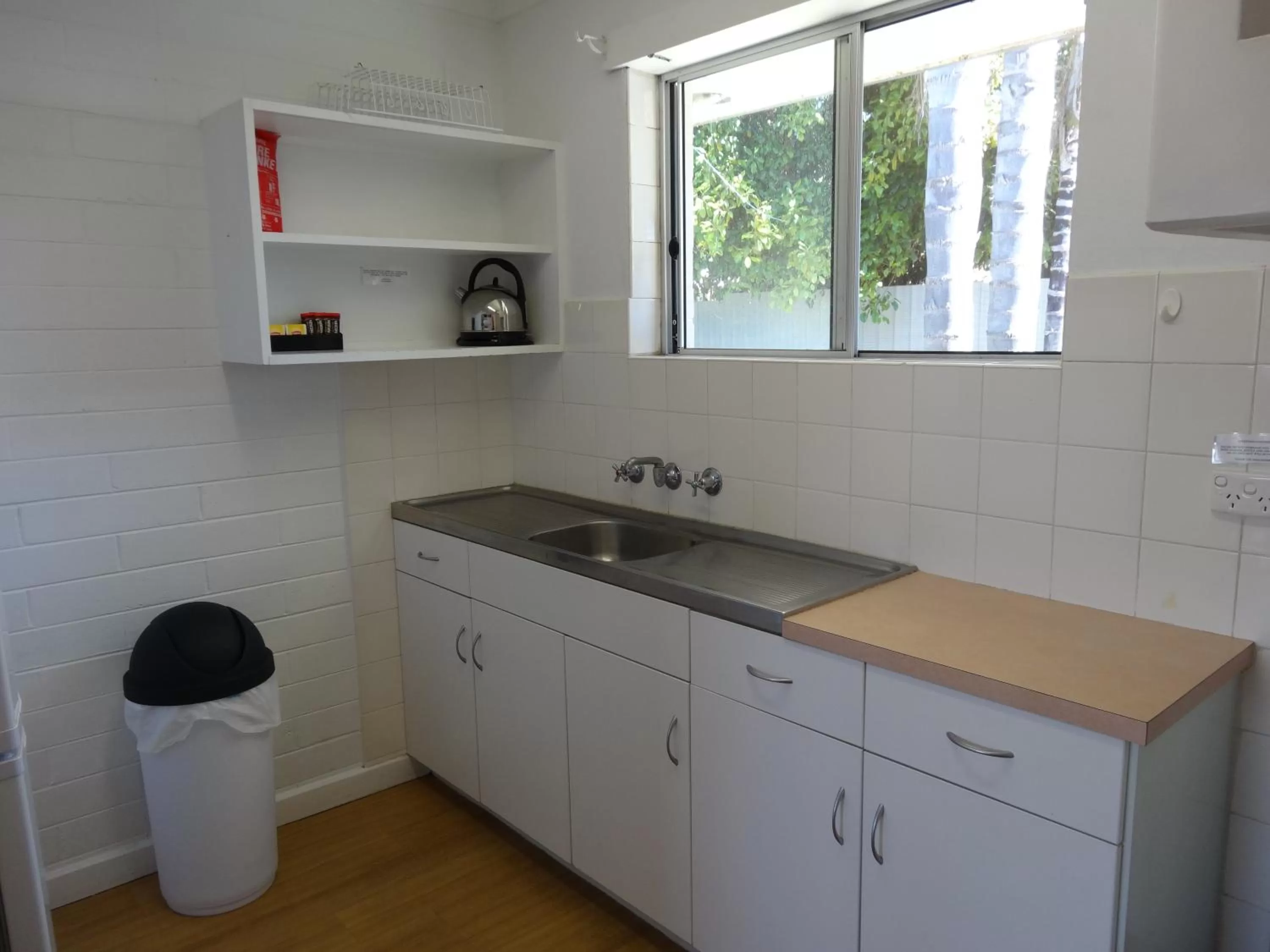 Kitchen or kitchenette, Kitchen/Kitchenette in Archipelago Apartments Esperance
