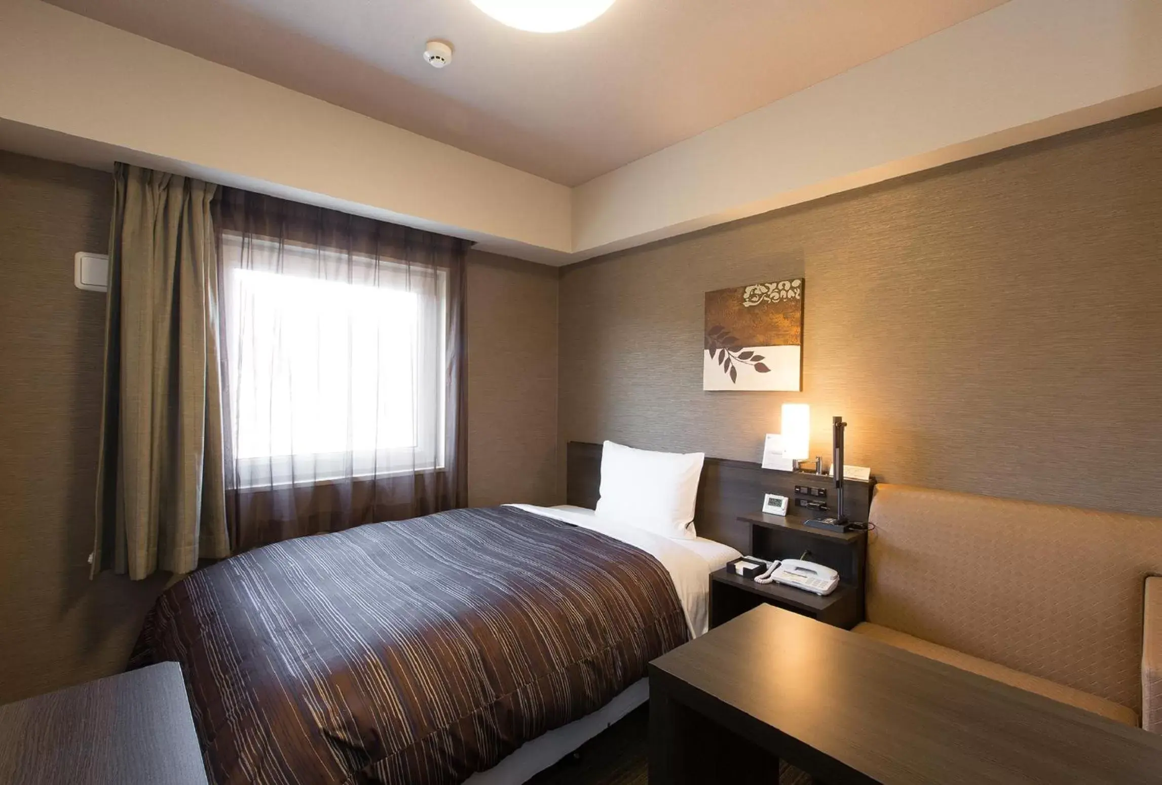 Superior Single Room - single occupancy - Smoking in Hotel Route-Inn Higashiomi Yokaichi Ekimae Superior Single Room - single occupancy - Smoking in Hotel Route-Inn Higashiomi Yokaichi Ekimae