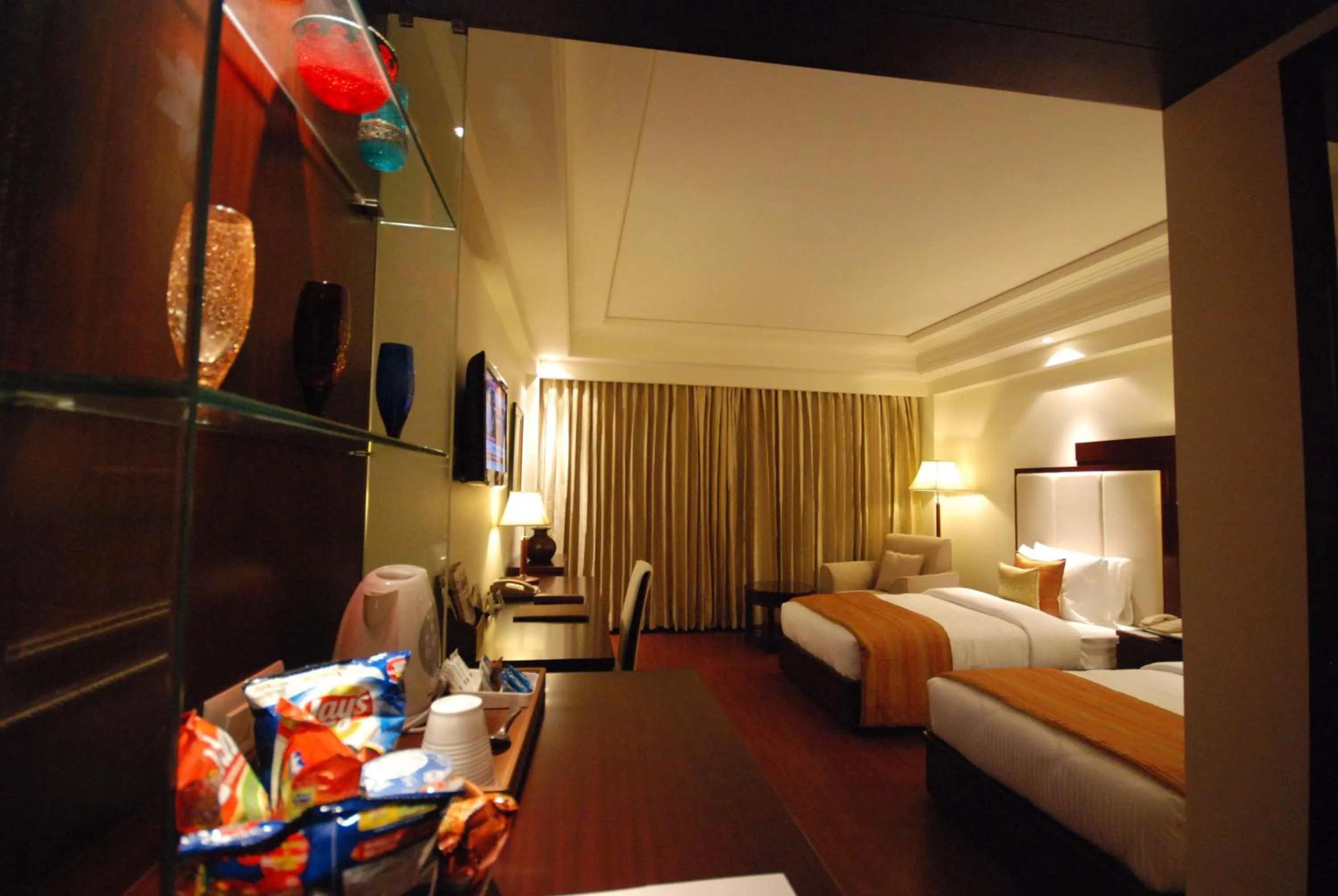 Photo of the whole room, Bed in Park Plaza Jodhpur