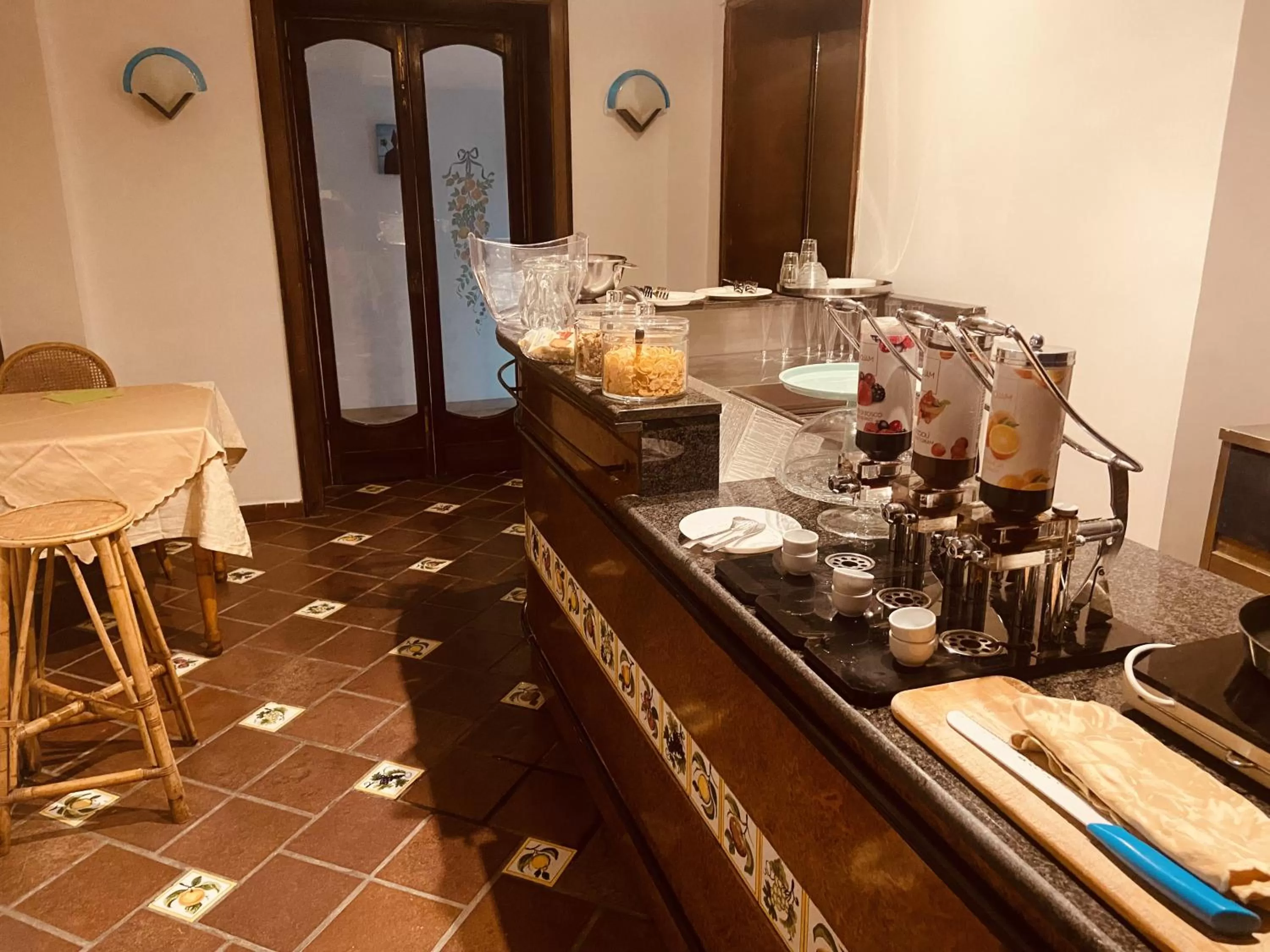 Buffet breakfast in Up Hotel