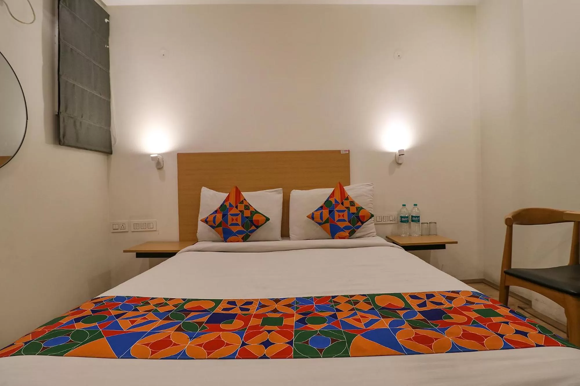 Bedroom, Bed in FabHotel The Chaitanyas Rohini sec 18