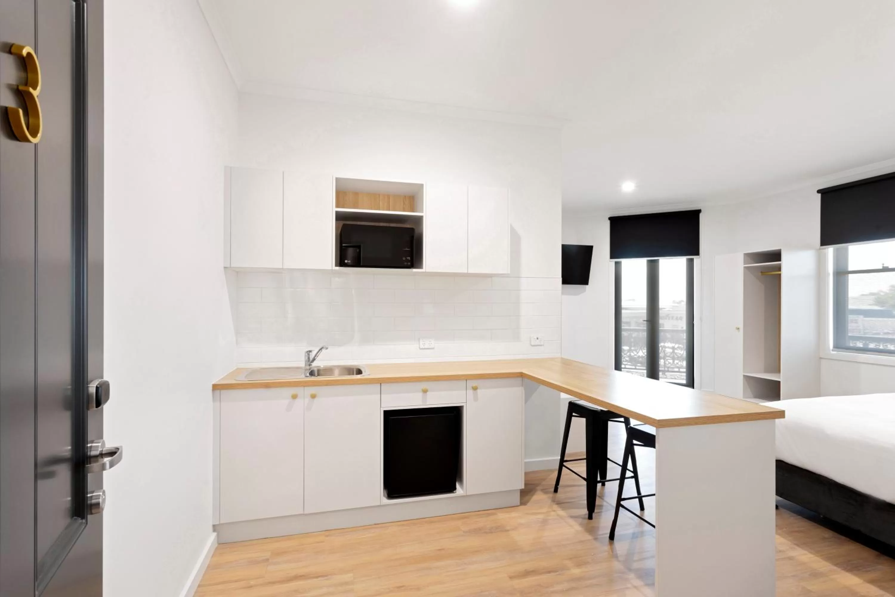 Bed in Grand Terminus Hotel