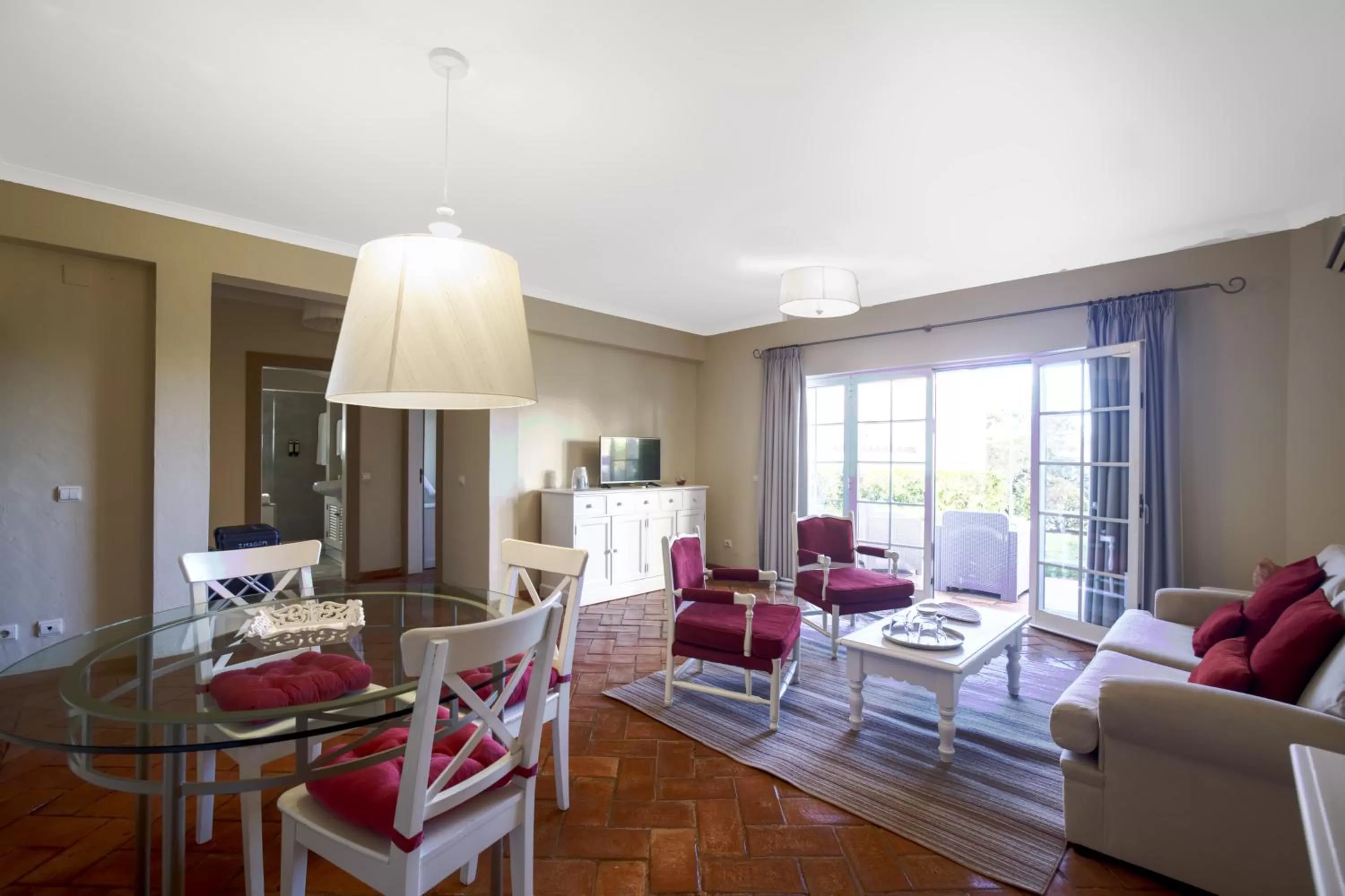 Living room in Cegonha Country Club