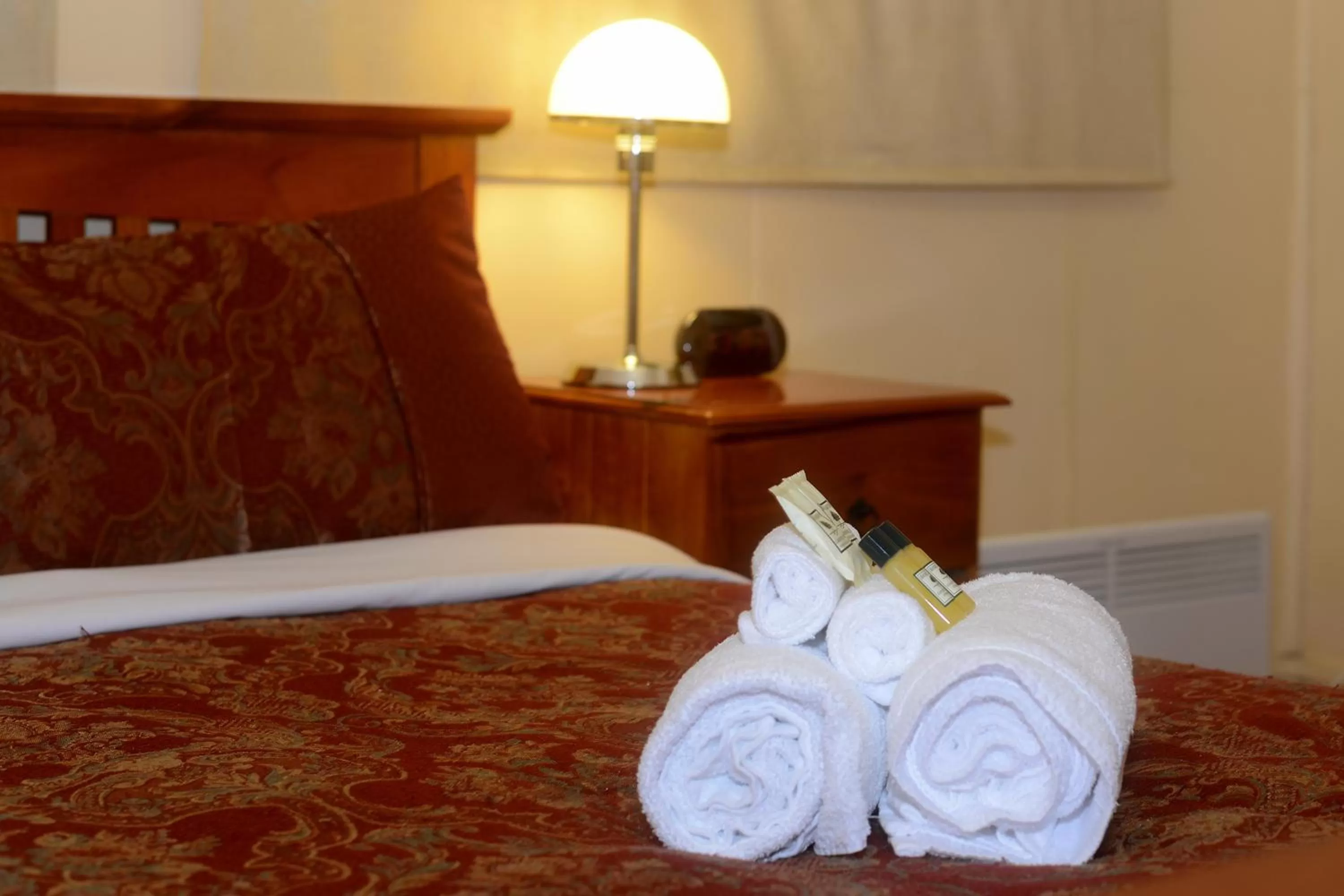 Bed in Edinburgh Gallery Bed & Breakfast