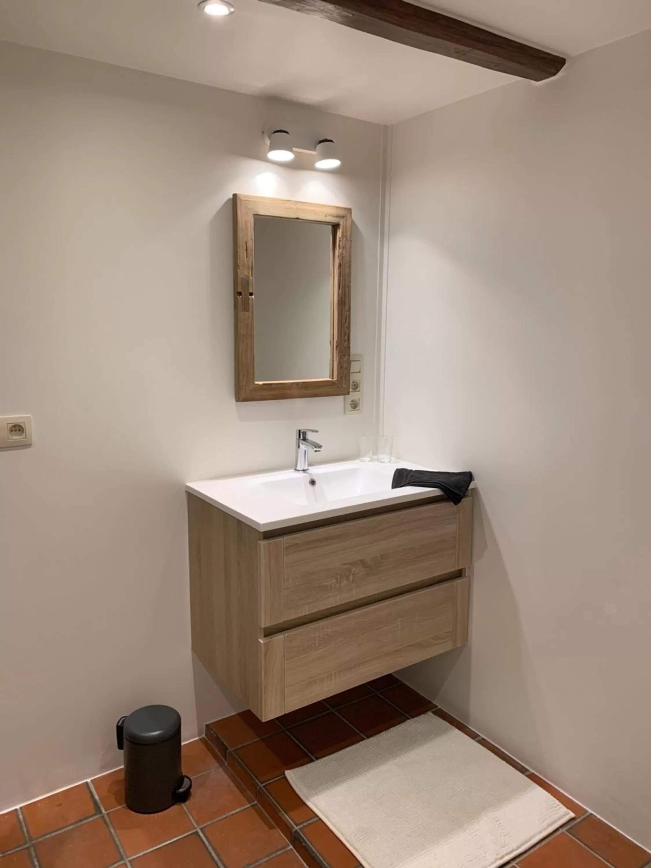 Bathroom in B&B Dageraad