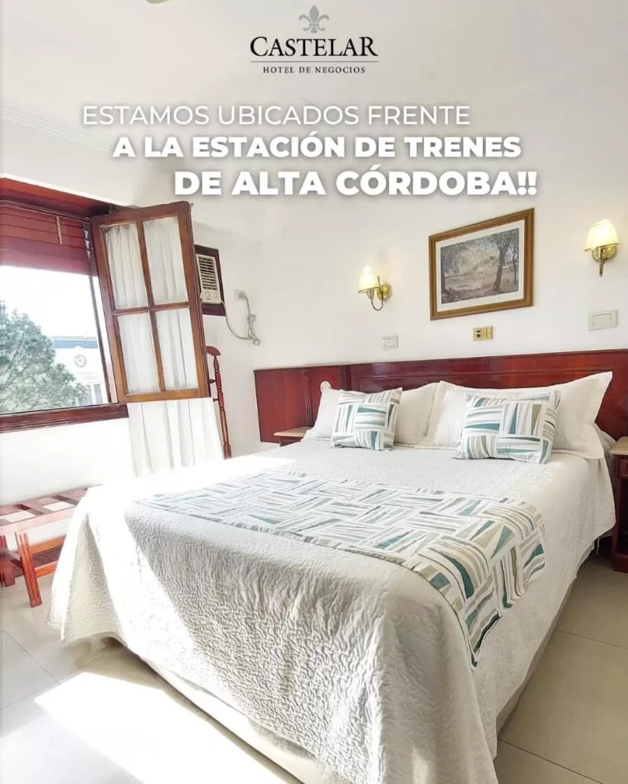 Bed in HOTEL CASTELAR CORDOBA