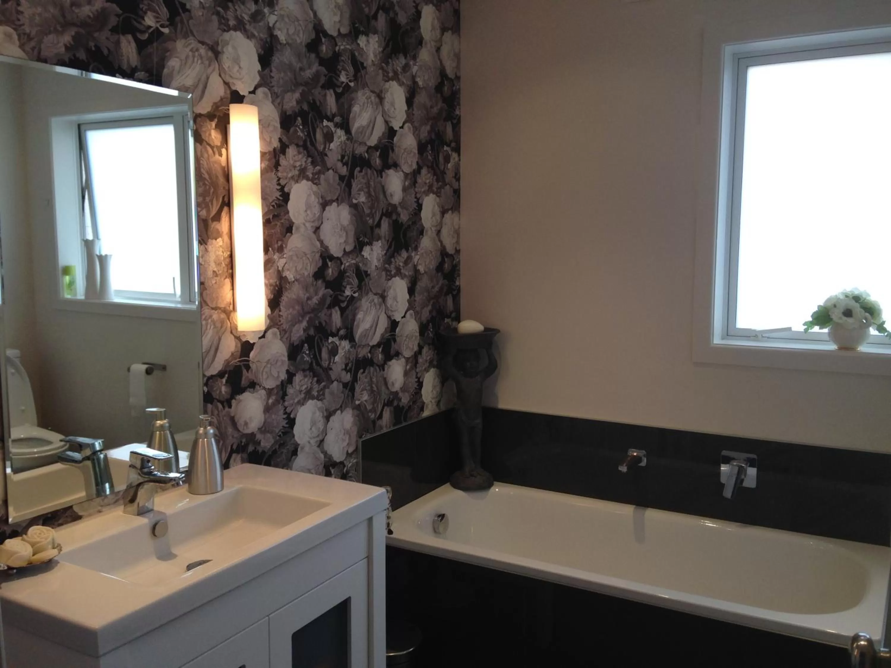 Bathroom in Beach Side B & B