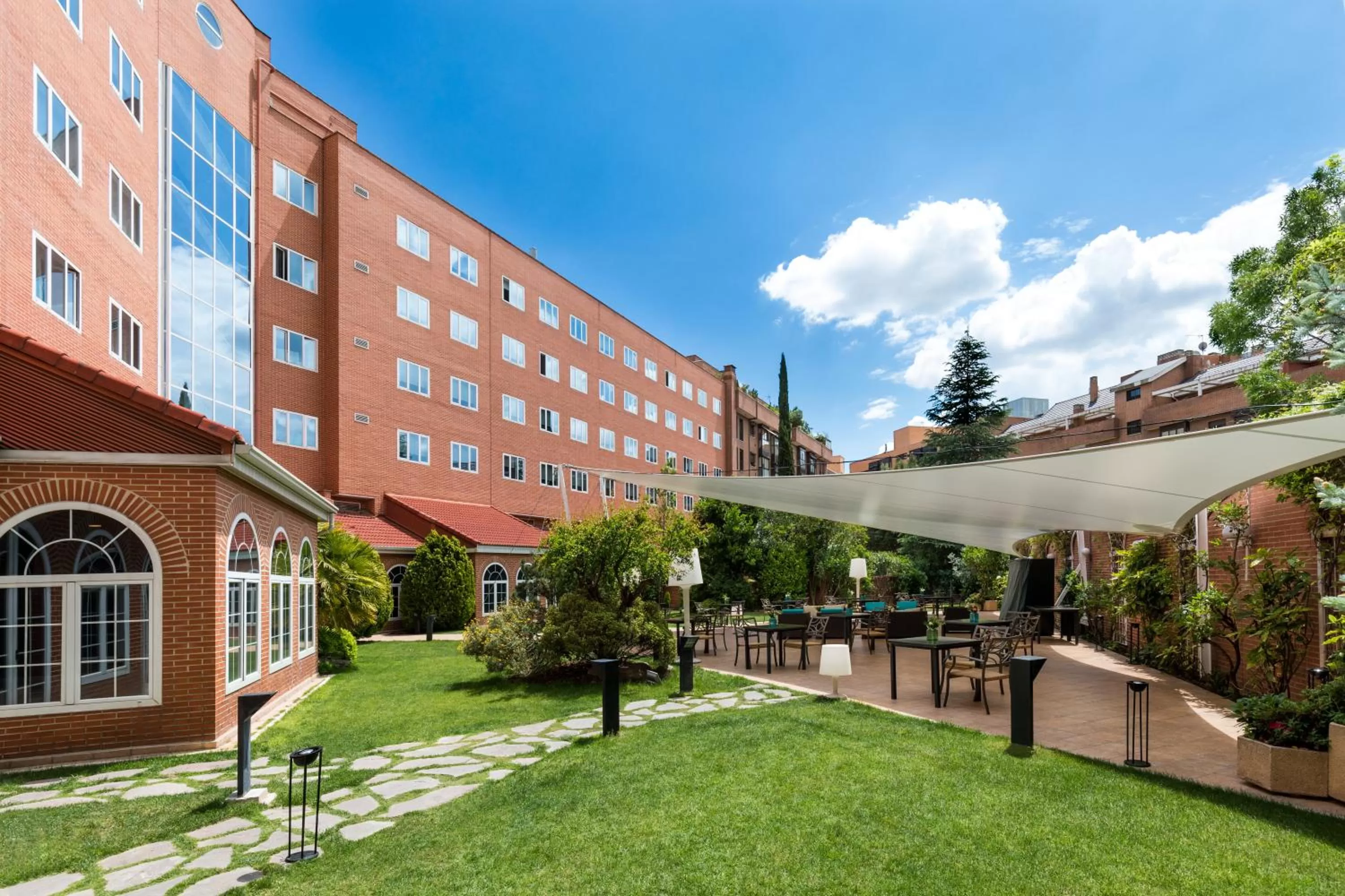 Property building in Rafaelhoteles Atocha