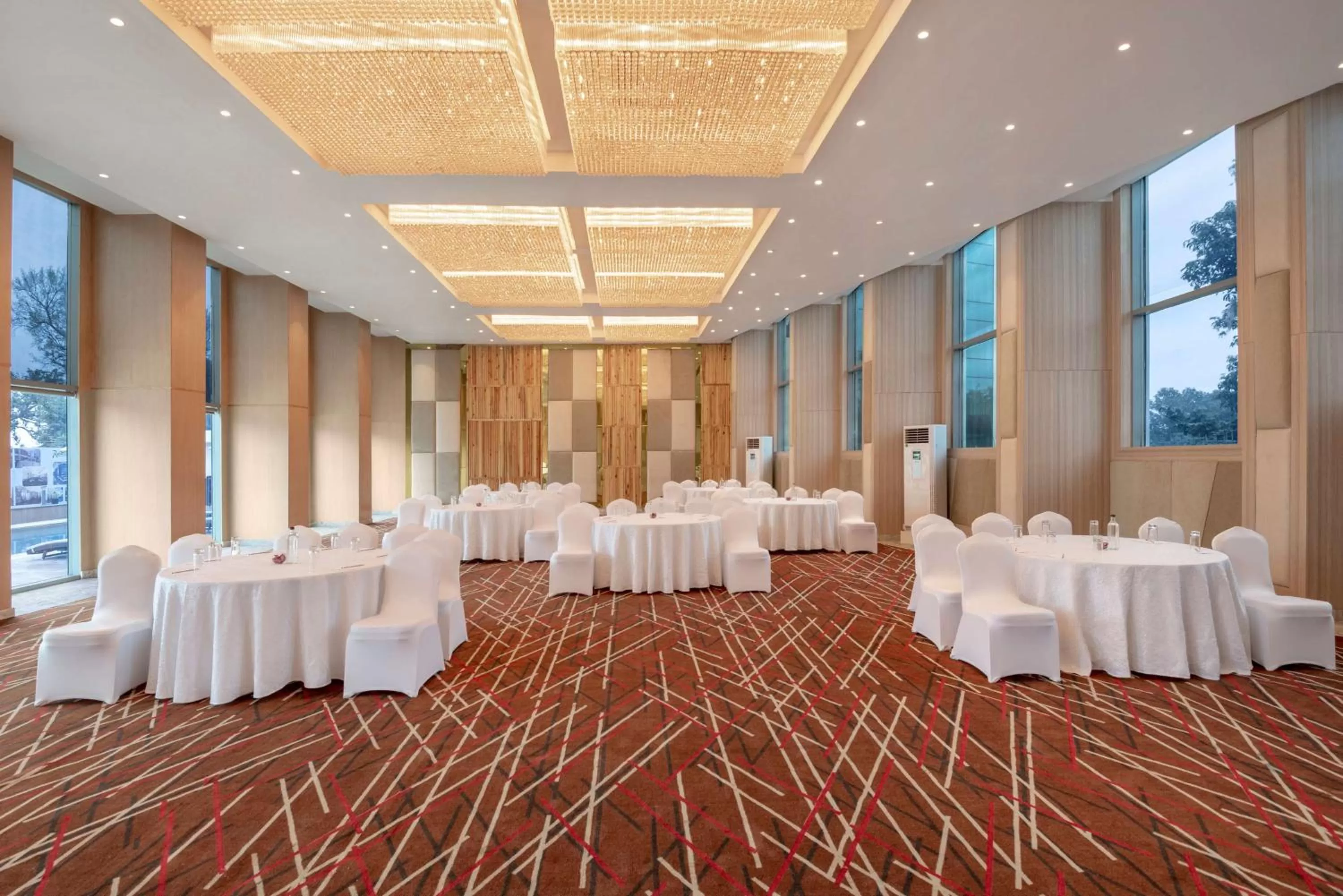 Banquet/Function facilities in Radisson Hotel Bareilly Airport