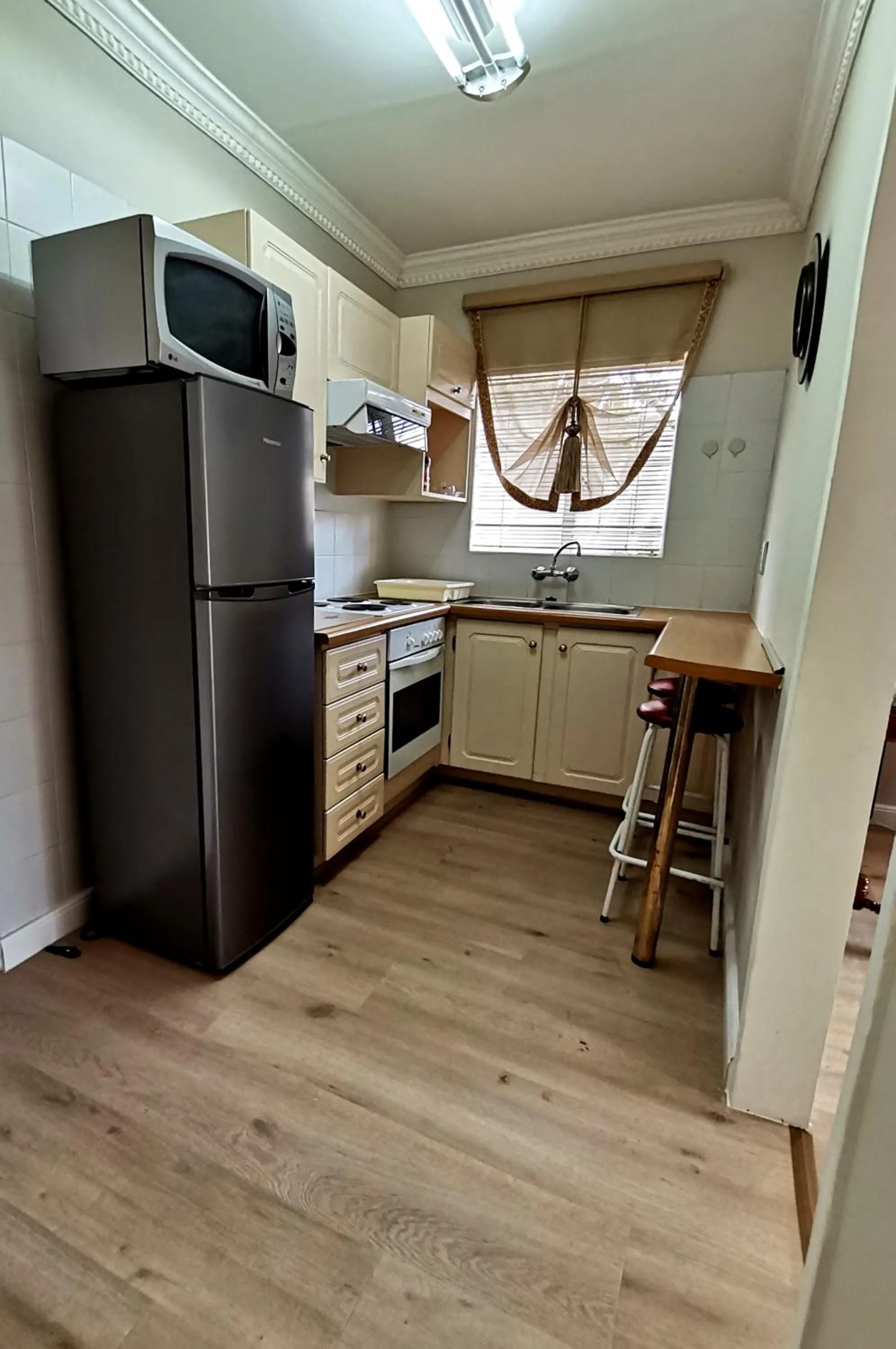 kitchen in Royal Ridge Guesthouse