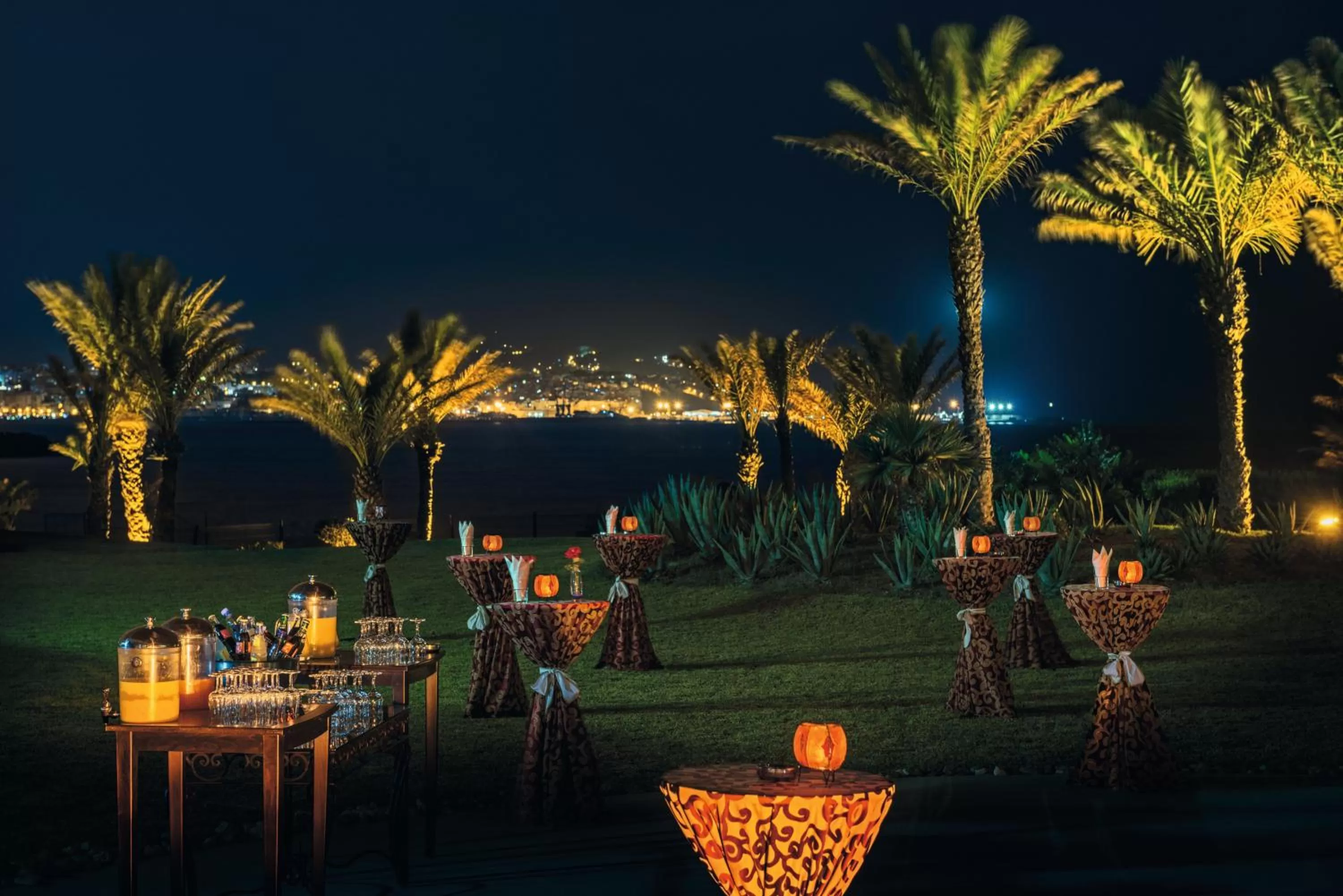 Garden in Mövenpick Hotel & Casino Malabata Tanger