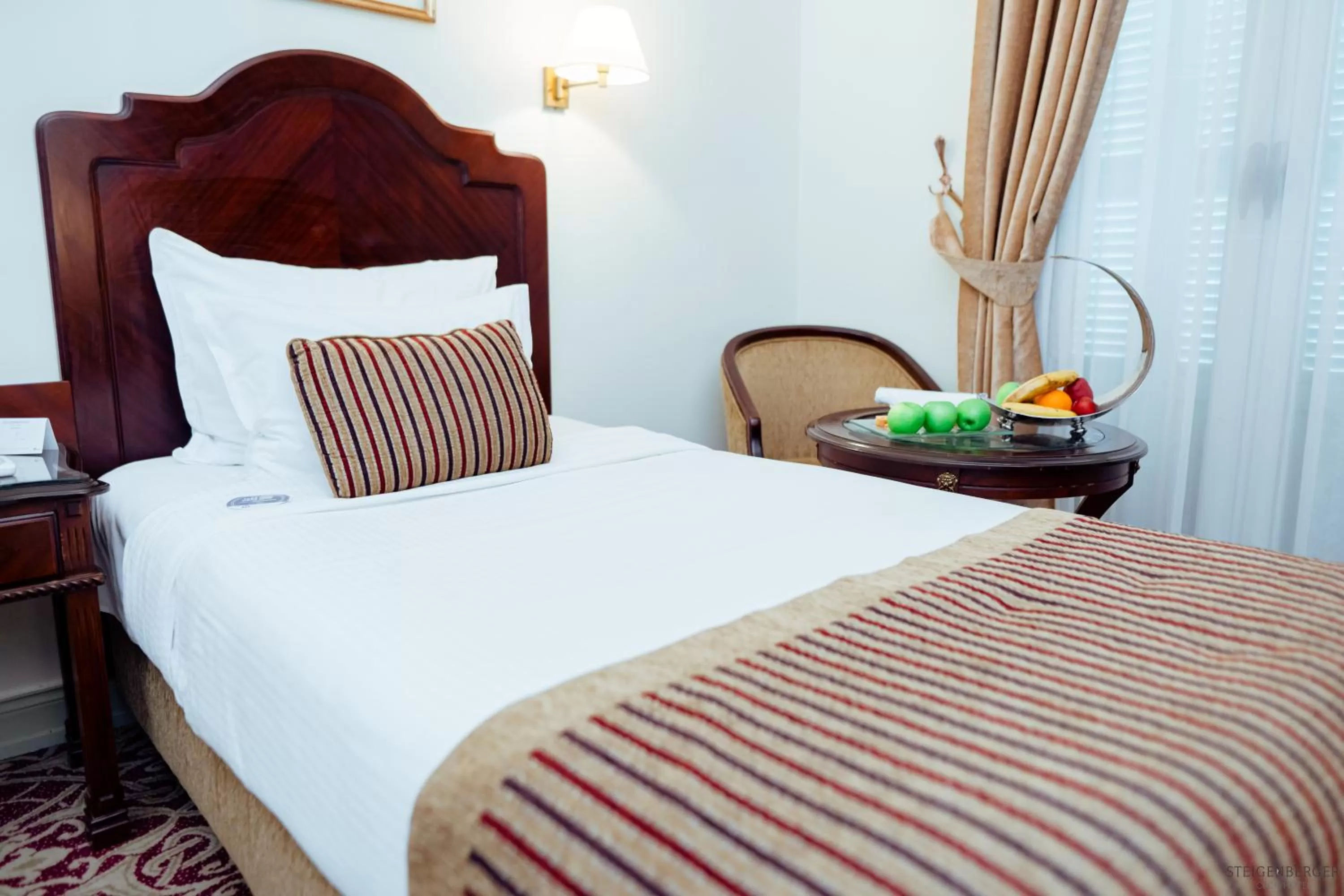 Bed in Steigenberger Cecil Hotel Alexandria