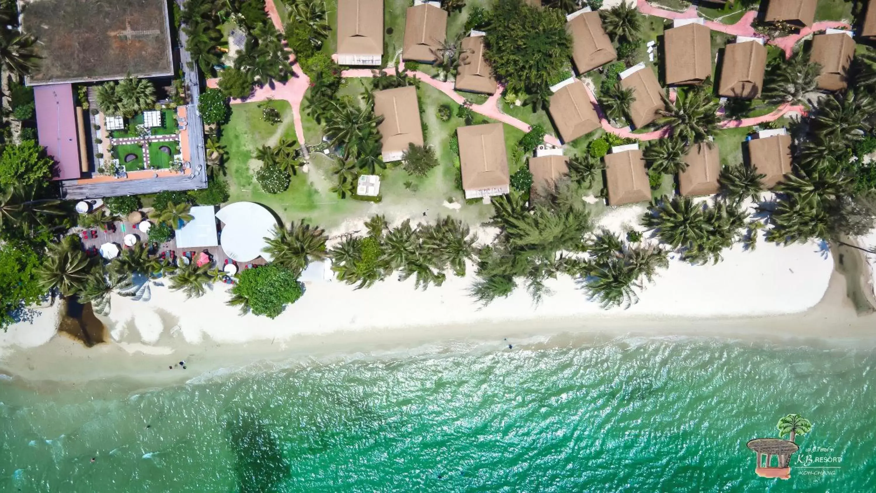 Bungalow - Beach Front in K.B. Resort Bungalow - Beach Front in K.B. Resort