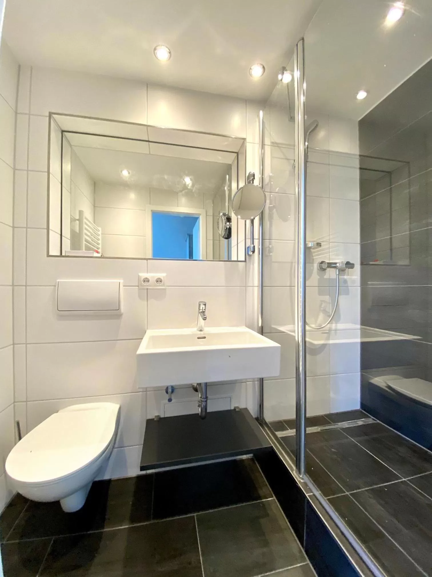 Photo of the whole room in Hotel zum Fischer