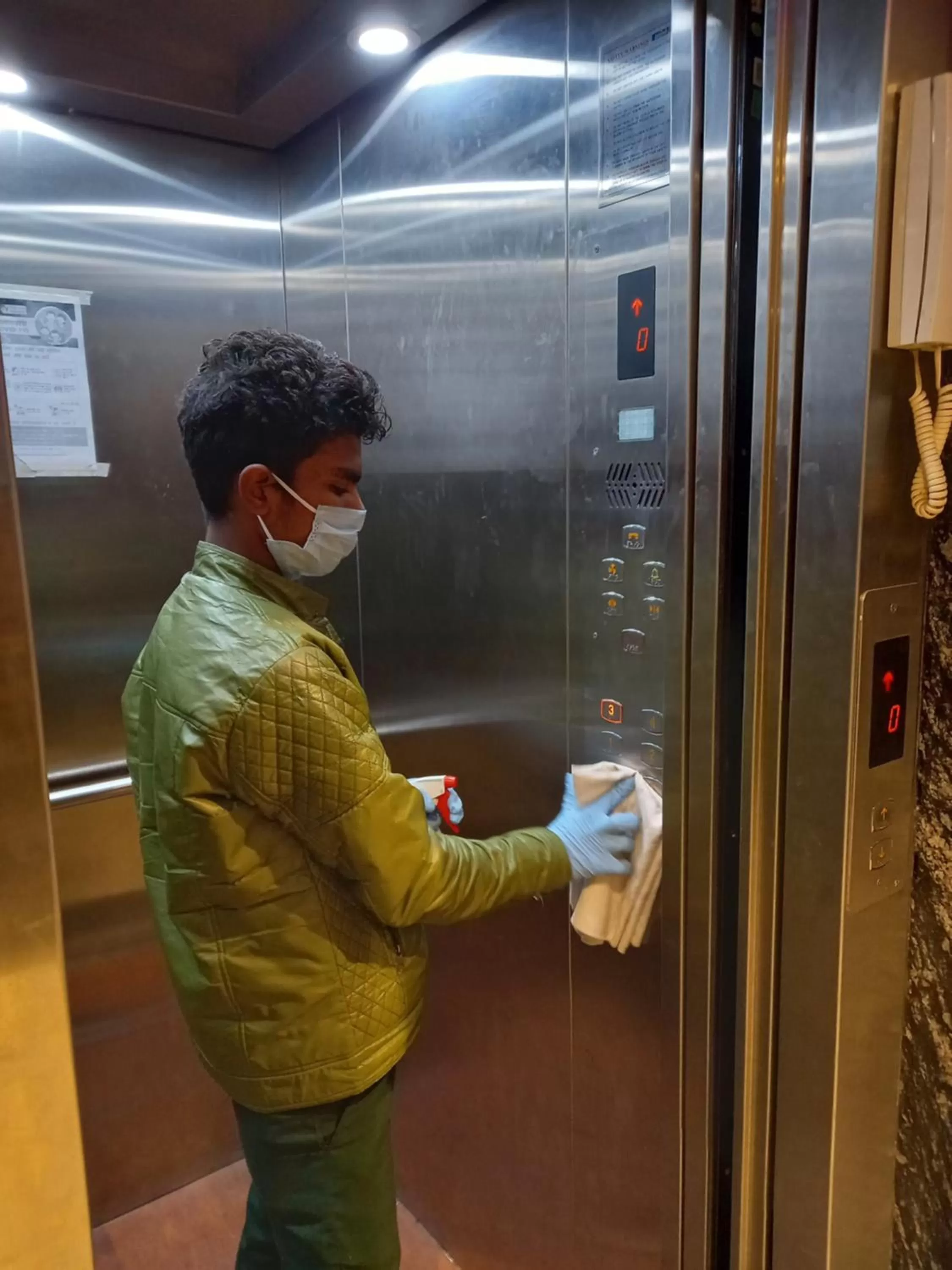 Staff in Olivia Hotels At Delhi Airport