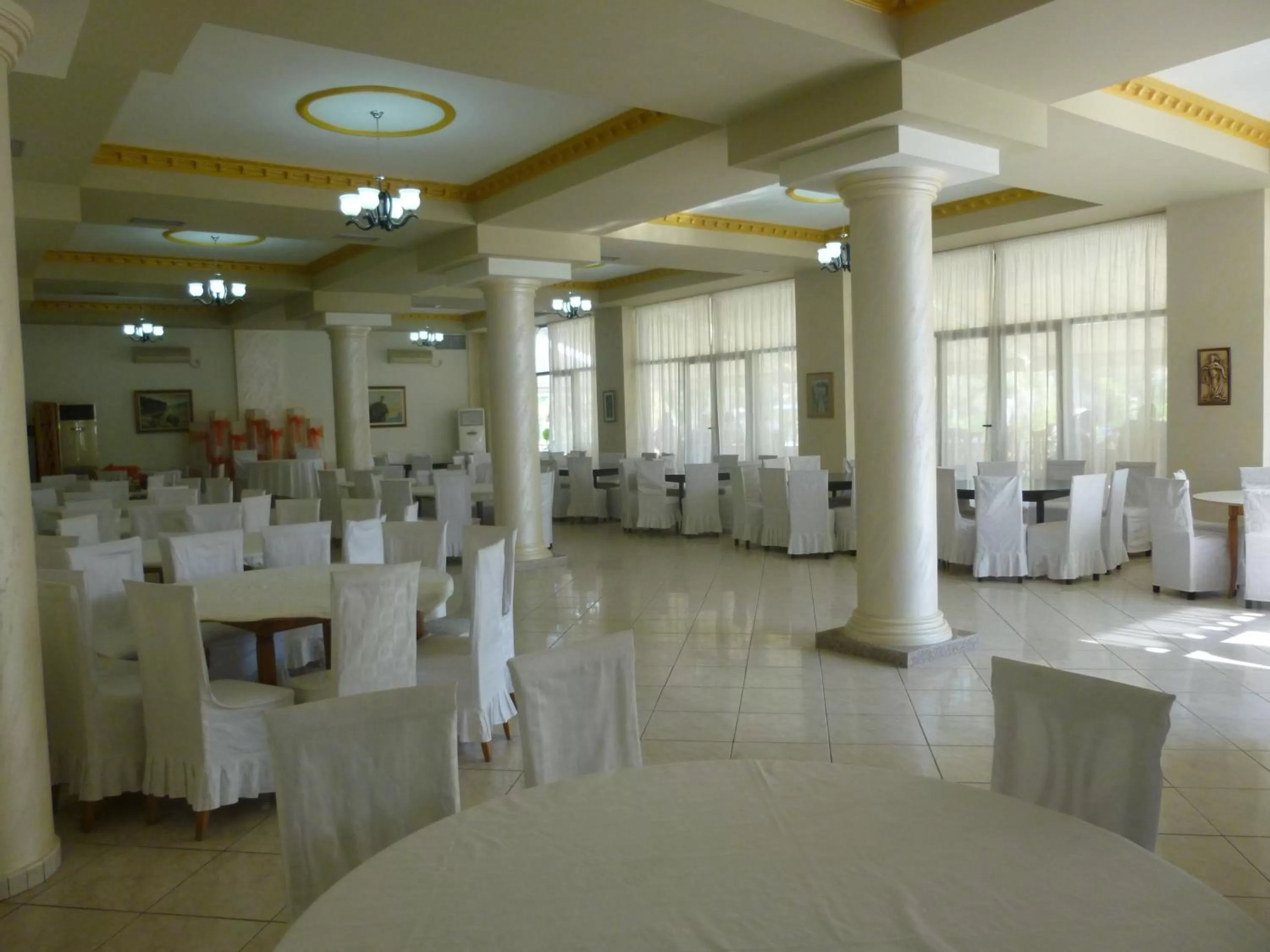 Facade/entrance, Banquet Facilities in Hotel Rossi