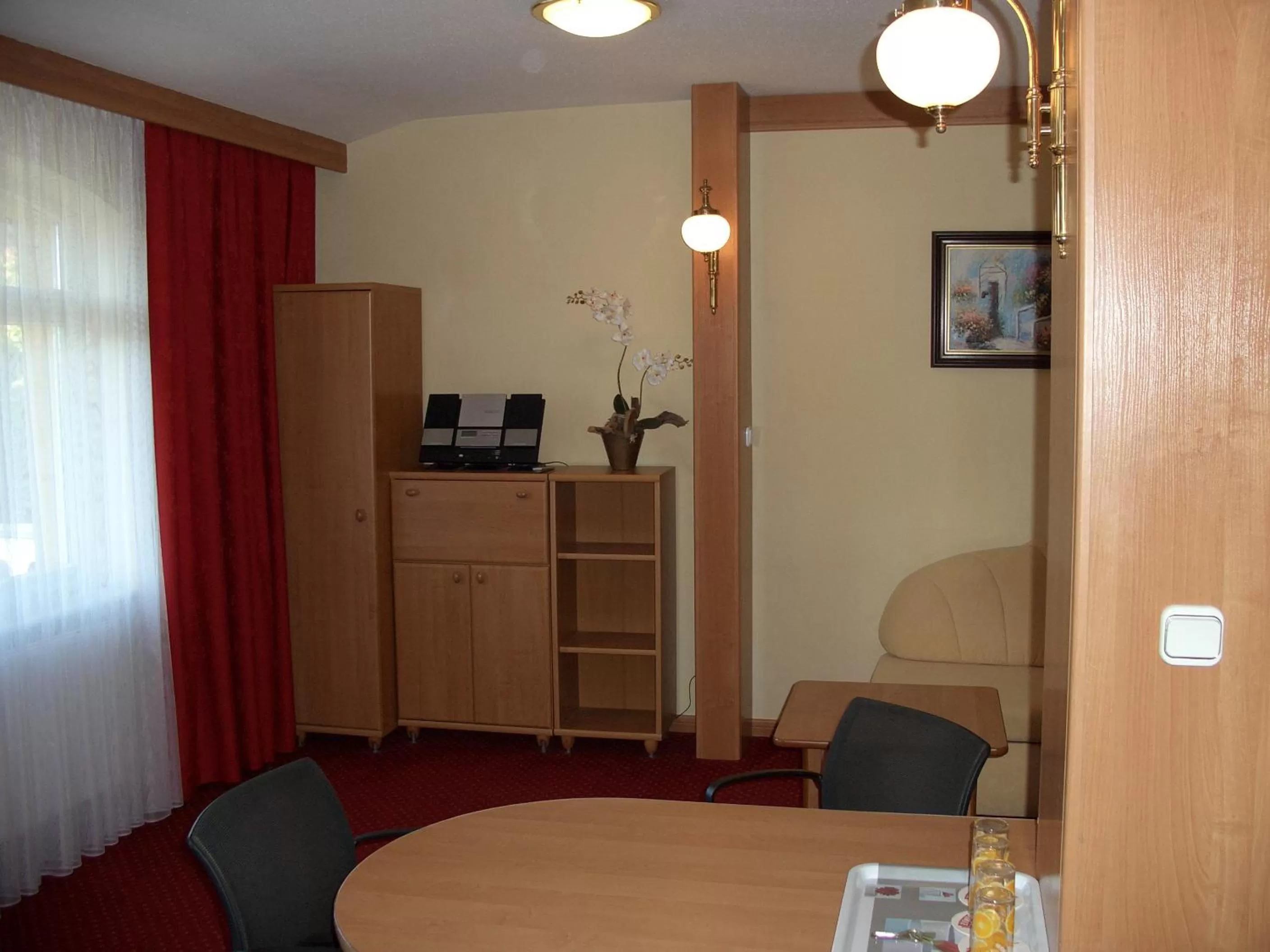 Photo of the whole room in Hotel Alga