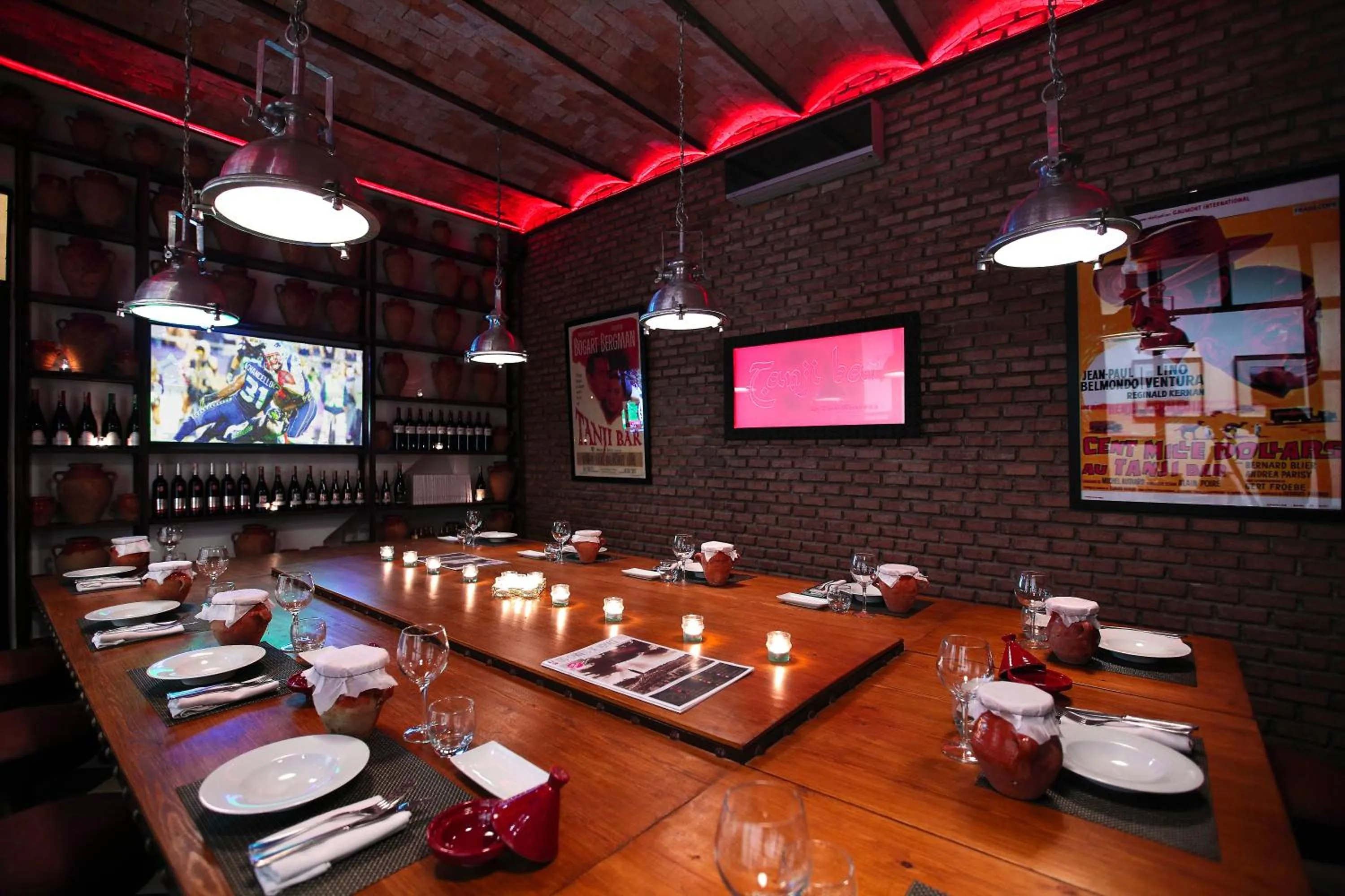 Restaurant/places to eat in Riad Monceau