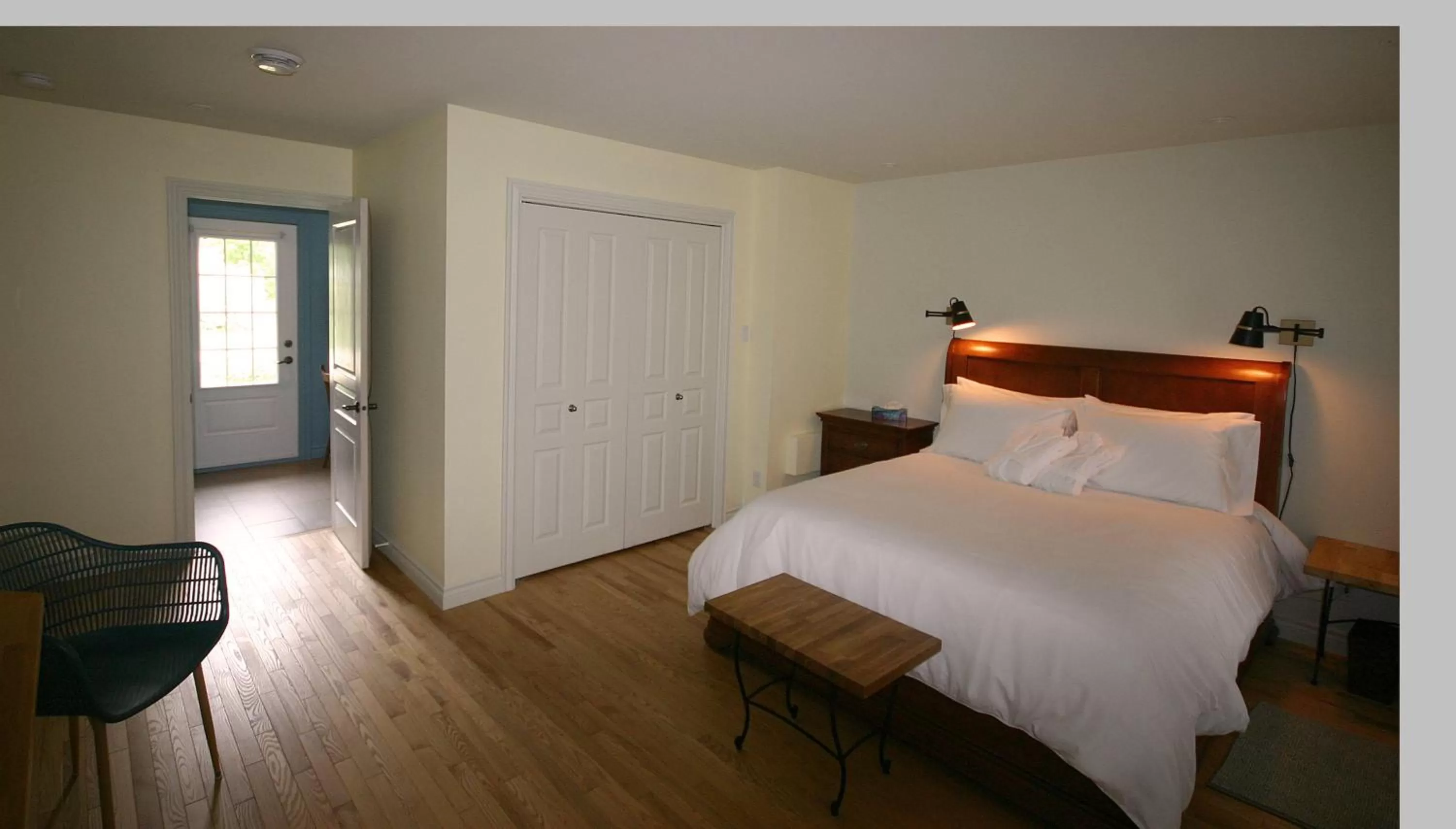 Bed in GÎTE SUR L'ARC EN CIEL