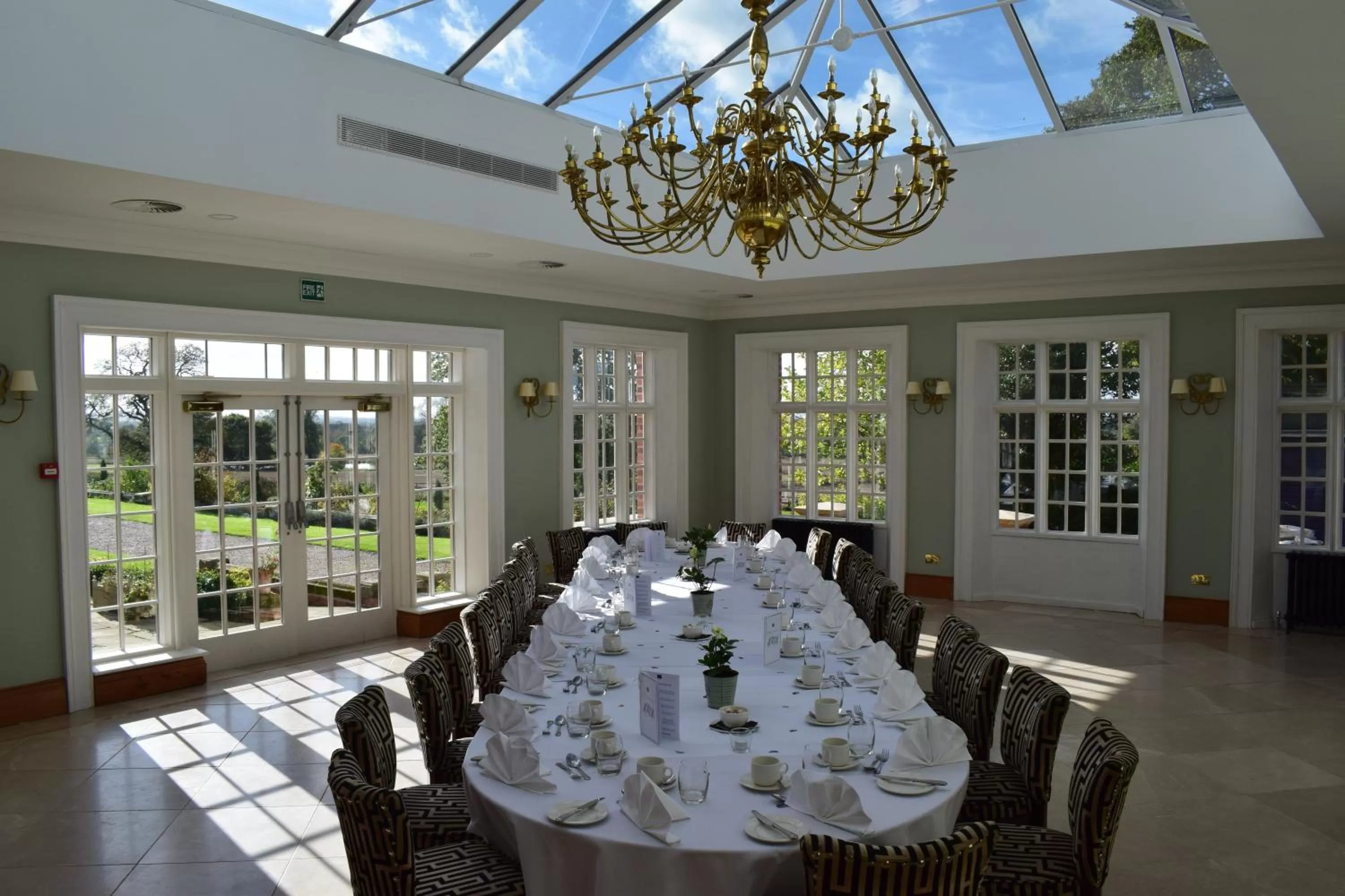 Restaurant/places to eat in Willington Hall Hotel