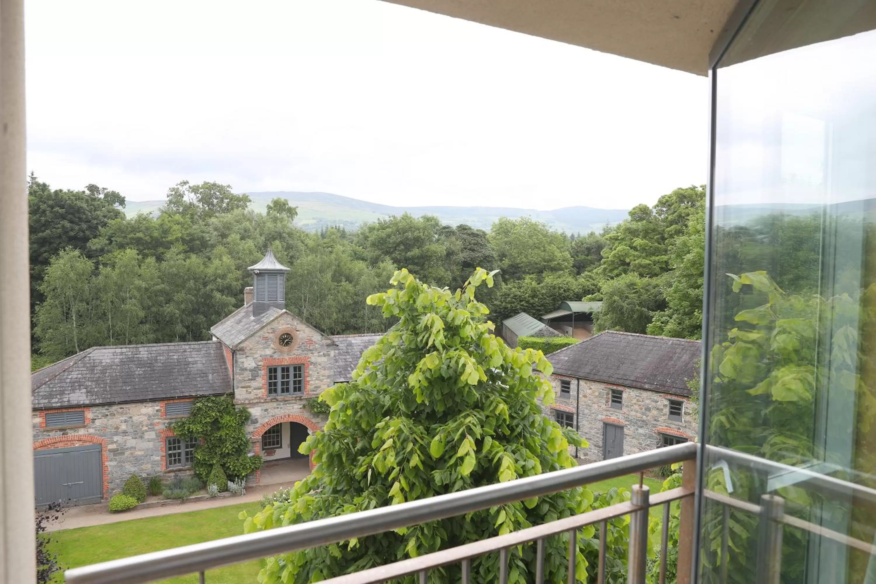 Property building in Ballymascanlon Hotel and Golf Resort