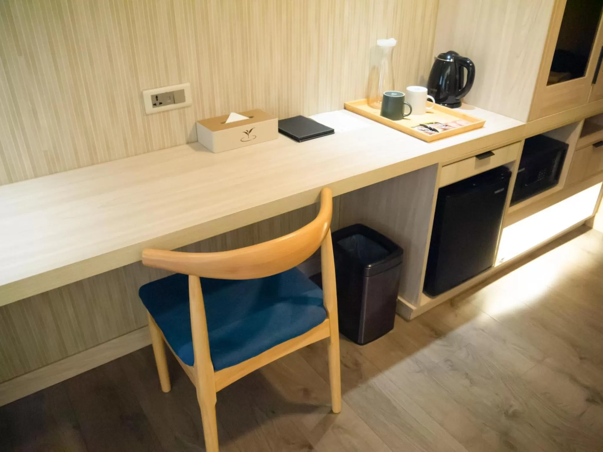 Seating area in Green Hotel - Tea Way