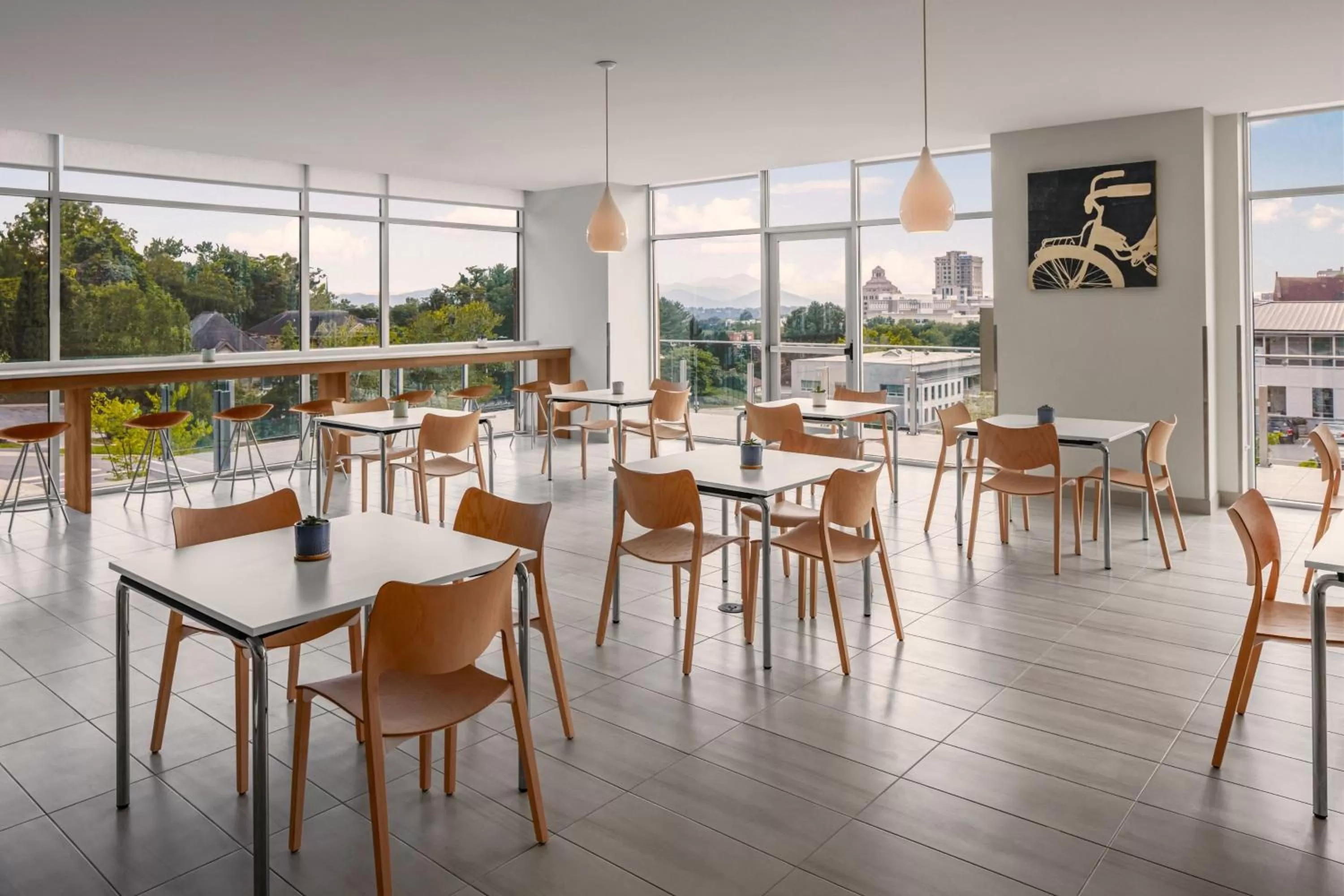 Restaurant/places to eat in Element Asheville Downtown