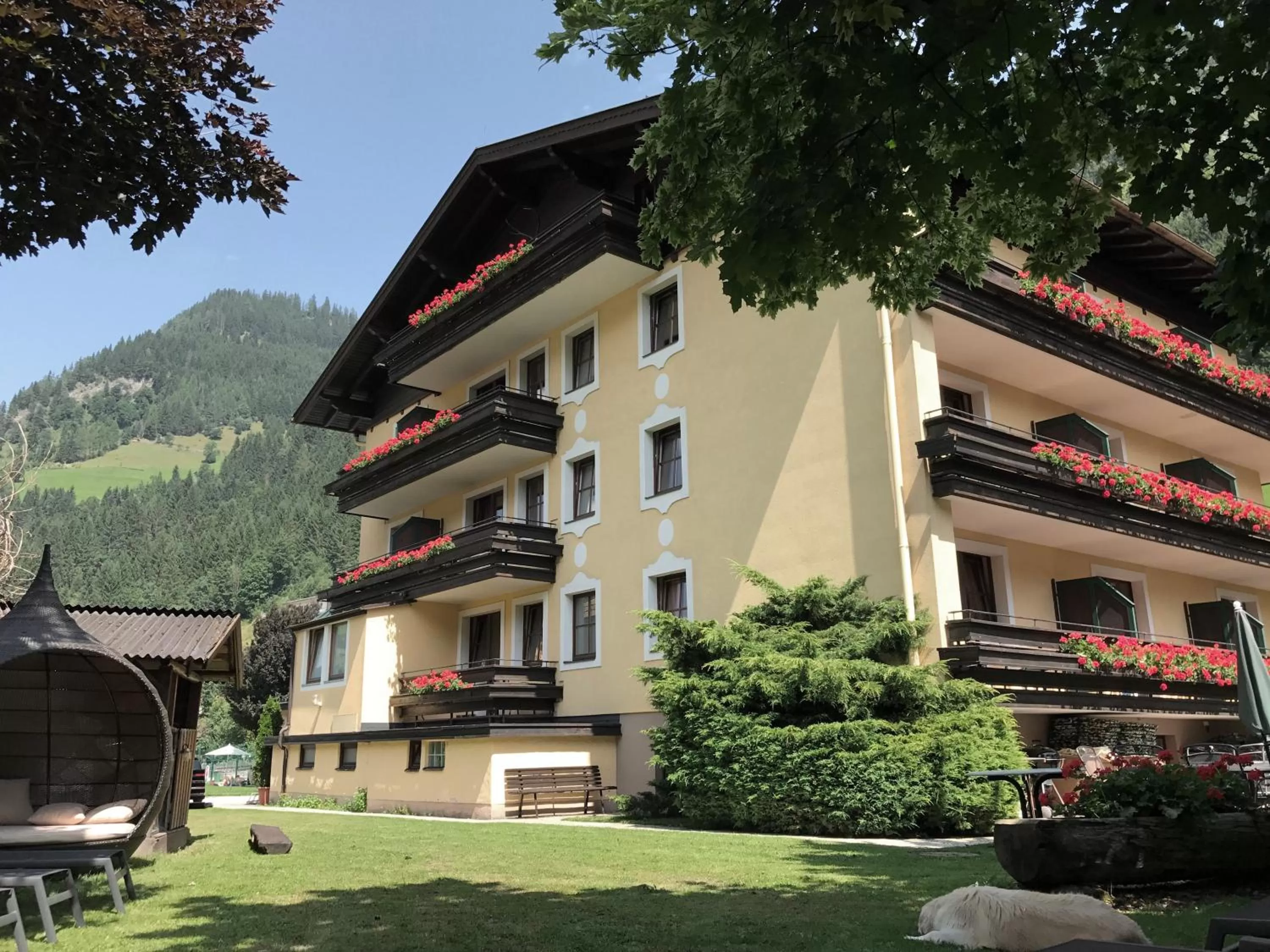 Property building in Appartements KATHRIN