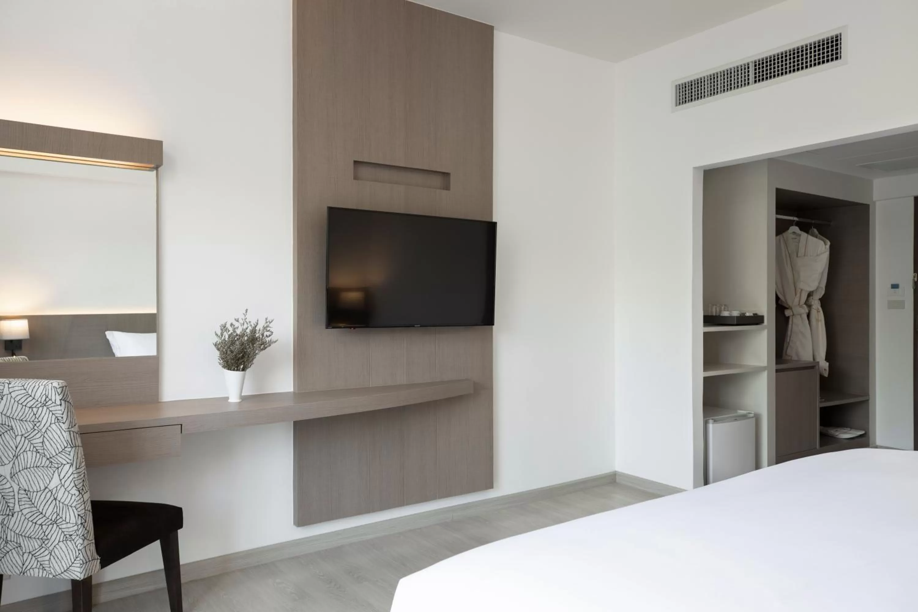 Bedroom, Bed in Centara Life Cha-Am Beach Resort Hua Hin