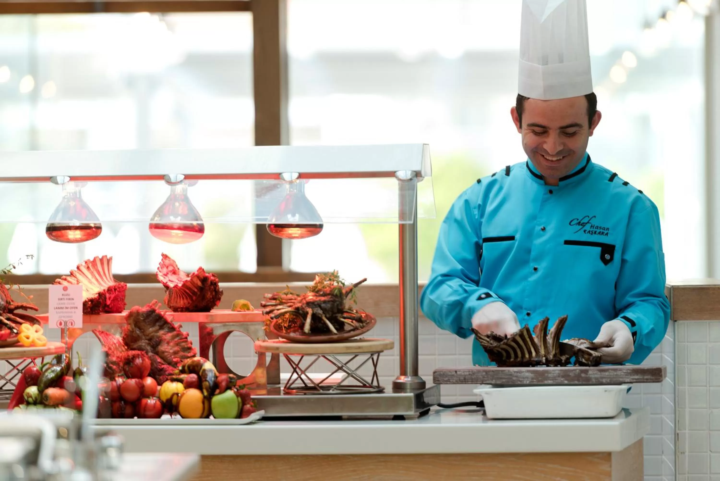 Restaurant/places to eat in Barut B Suites