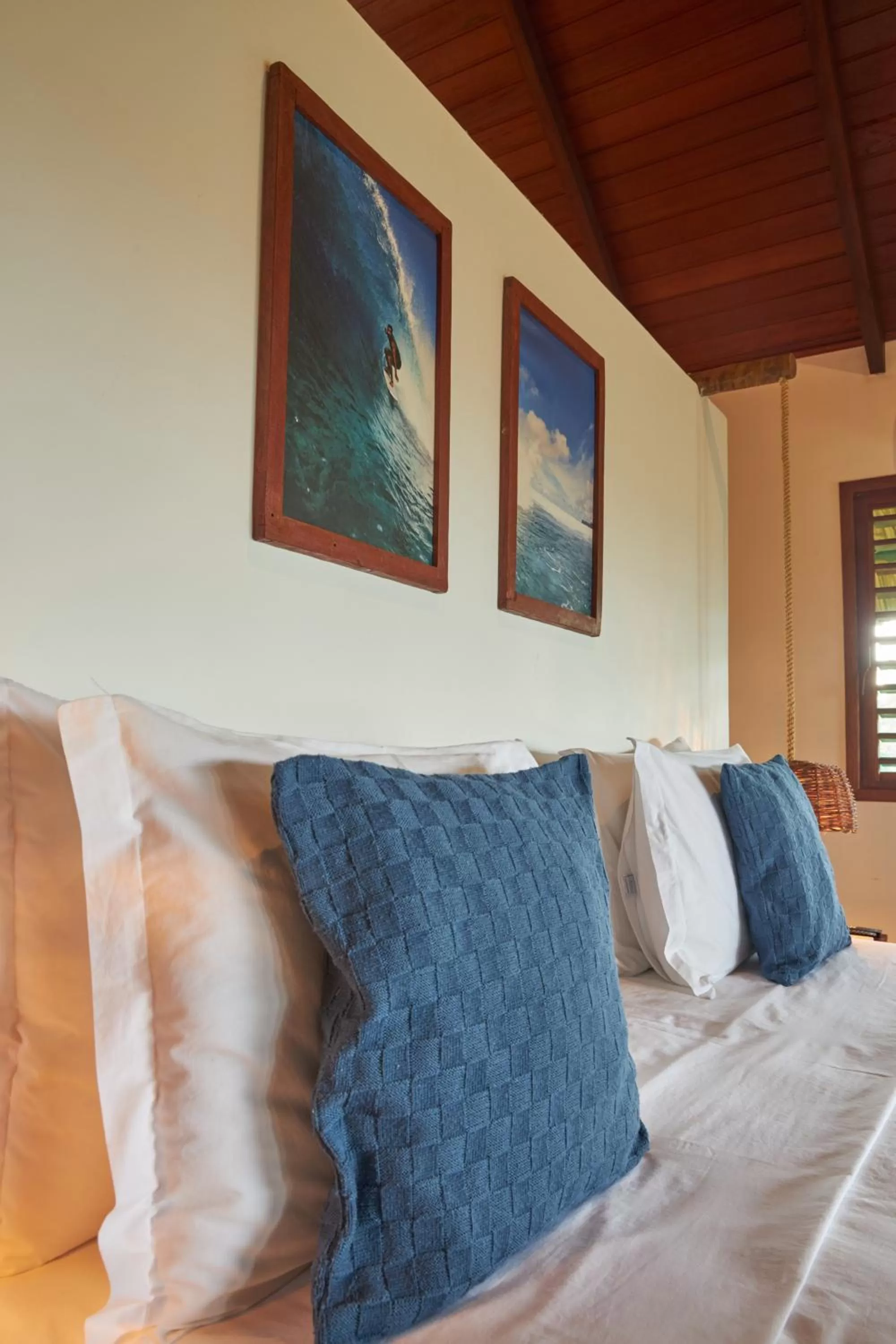 Bed in Kauli Seadi Beach Hotel