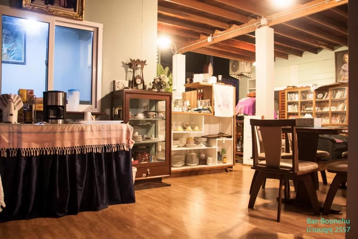 Restaurant/Places to Eat in Ban Boonchu